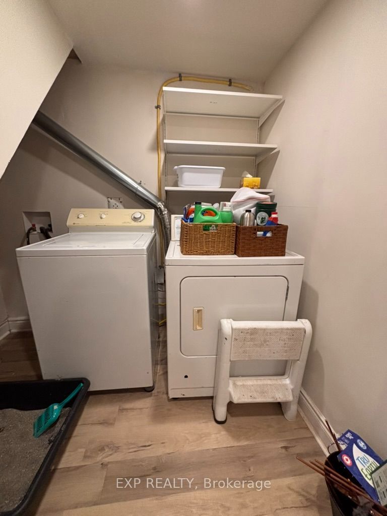 451 Sunnyside Avenue Property Photo 15