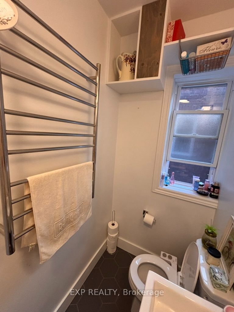 451 Sunnyside Avenue Property Photo 19