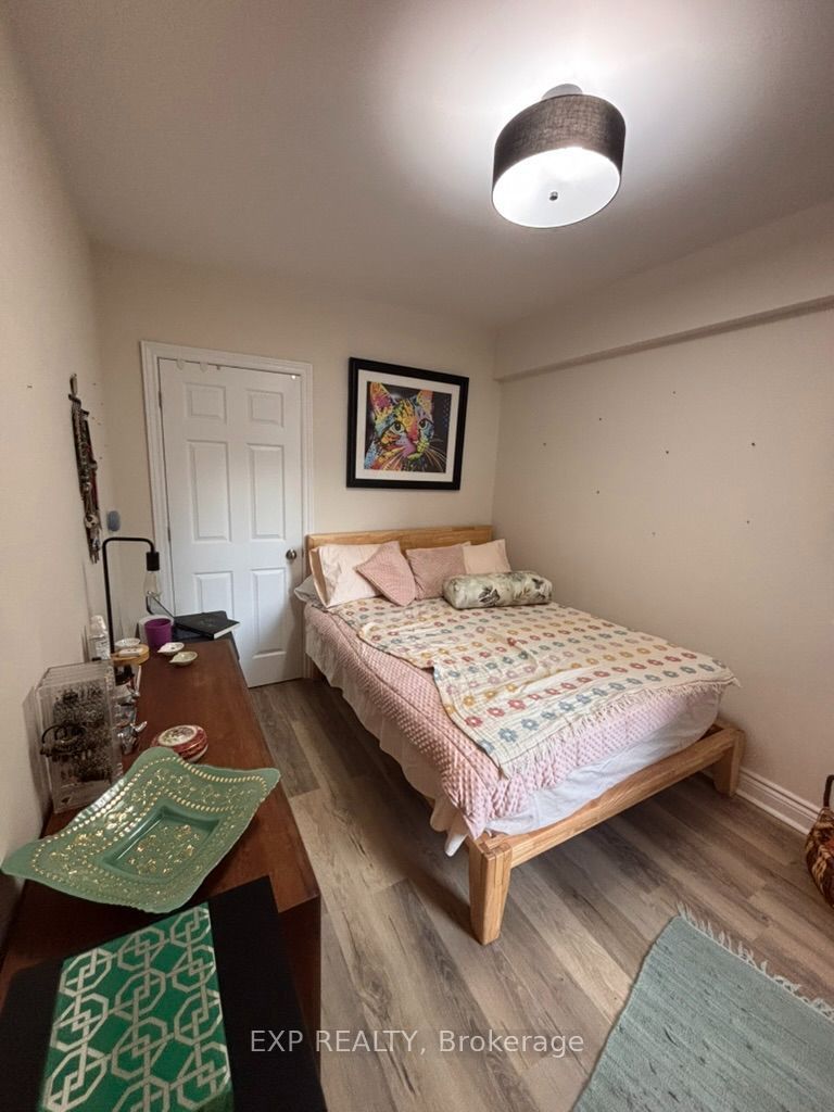 451 Sunnyside Avenue Property Photo 21