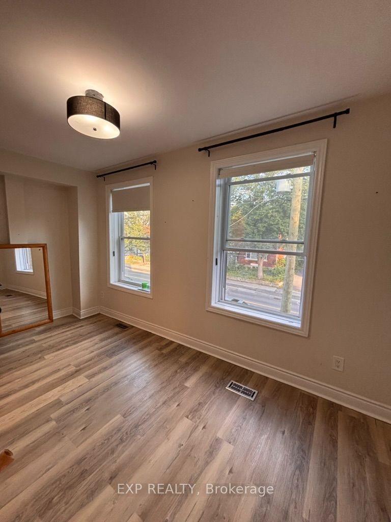 451 Sunnyside Avenue Property Photo 25