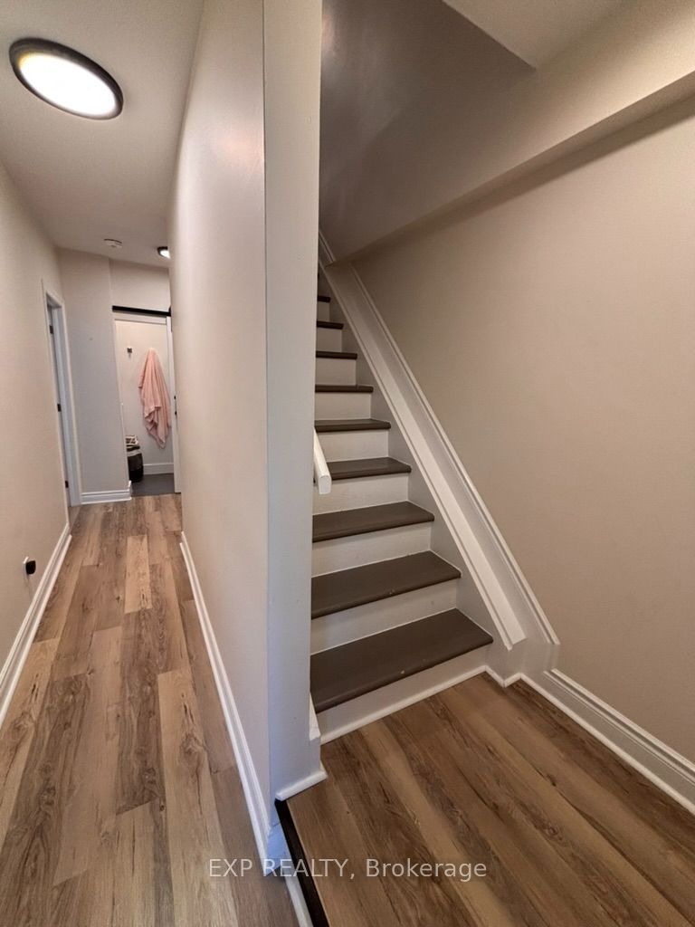 451 Sunnyside Avenue Property Photo 27