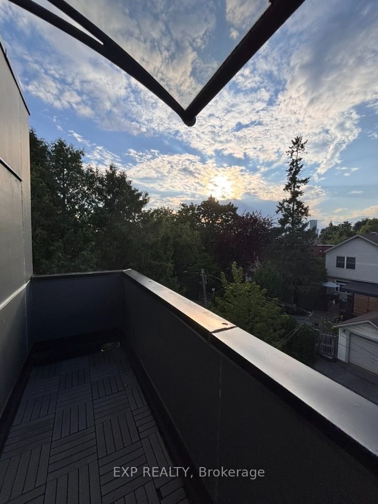 451 Sunnyside Avenue Property Photo 44