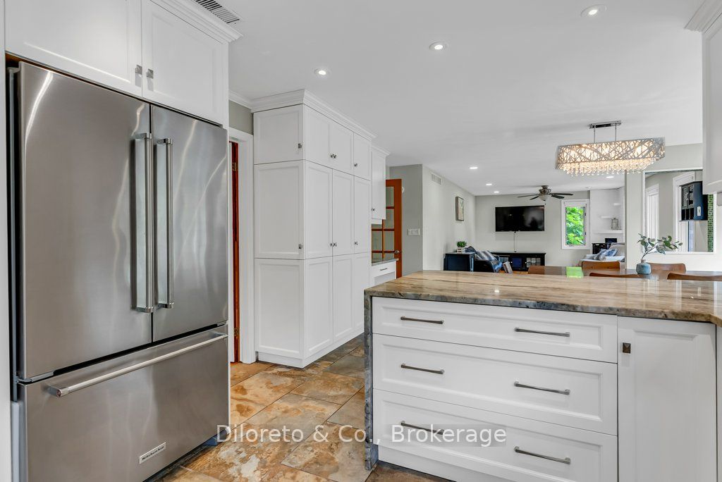 28 Foxwood Crescent Property Photo 14
