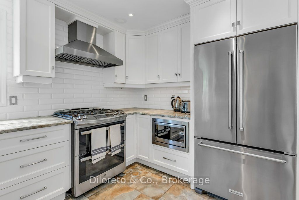 28 Foxwood Crescent Property Photo 15