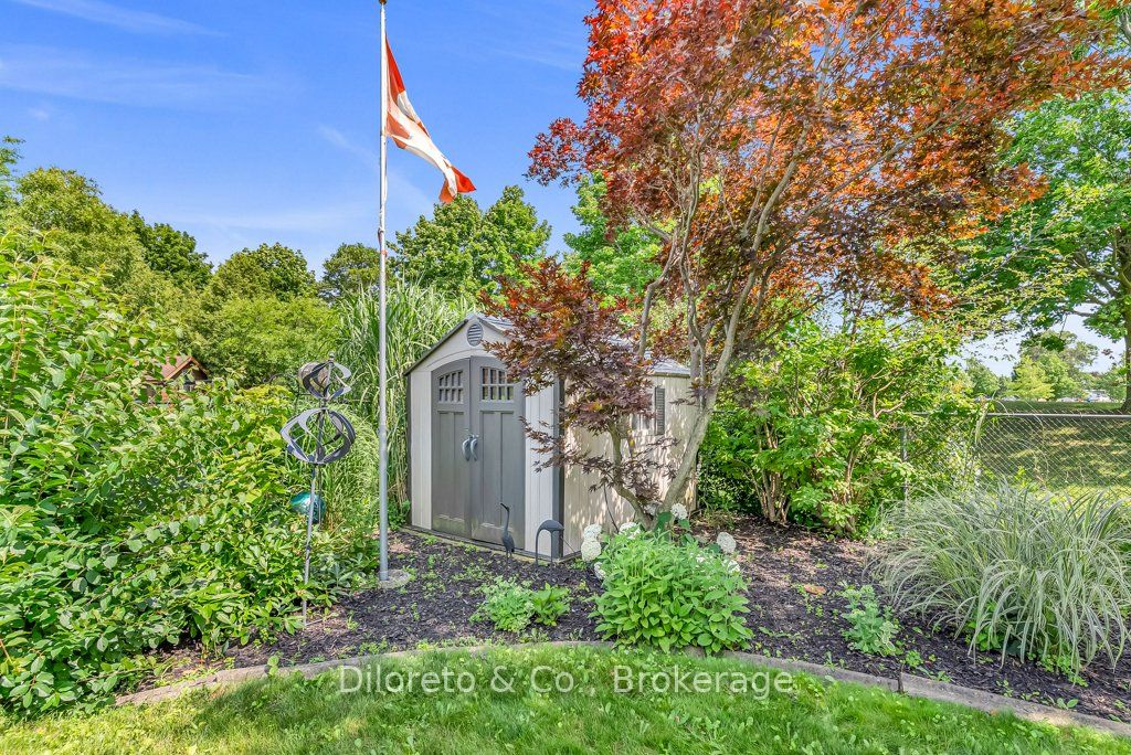 28 Foxwood Crescent Property Photo 50