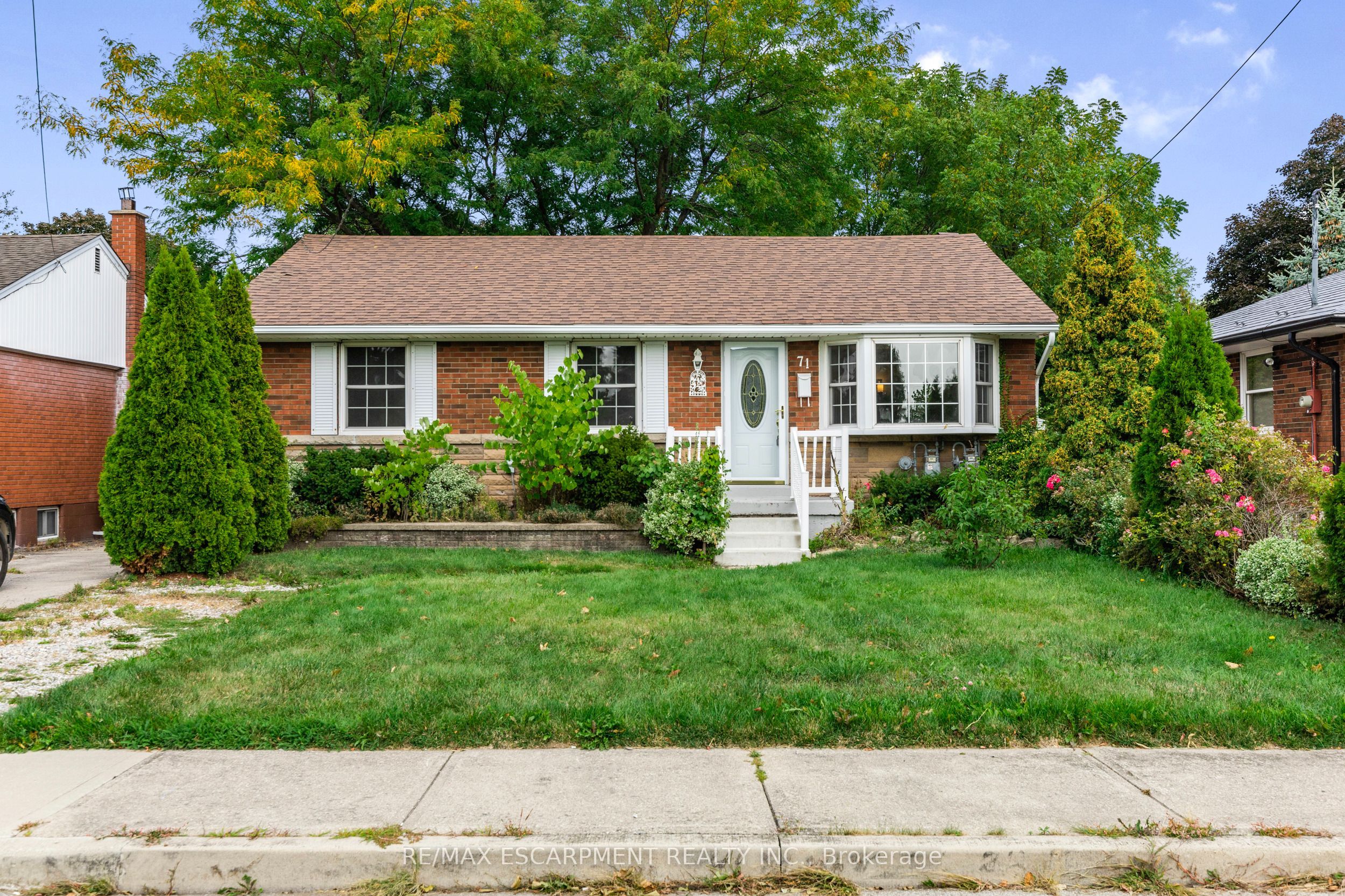 71 Organ Crescent Main Property Photo 2
