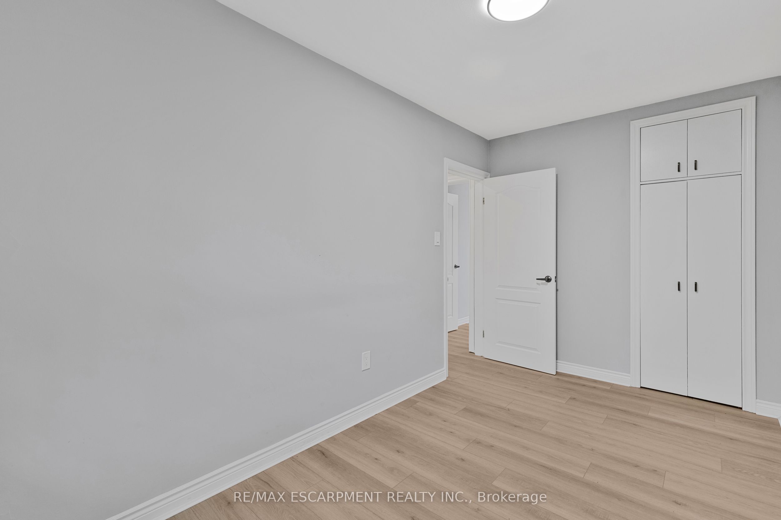 71 Organ Crescent Main Property Photo 12