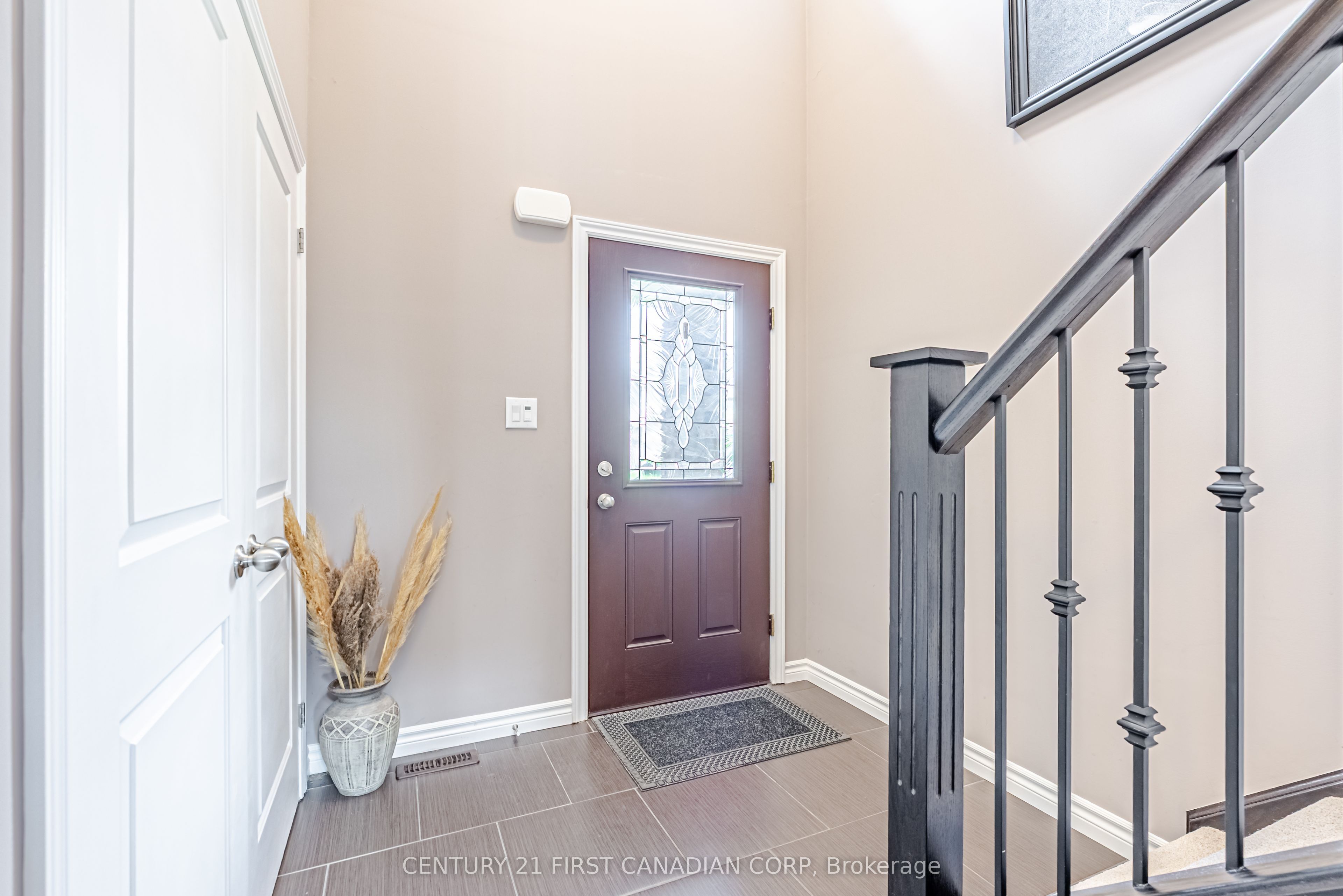 3288 Casson Way Property Photo 2