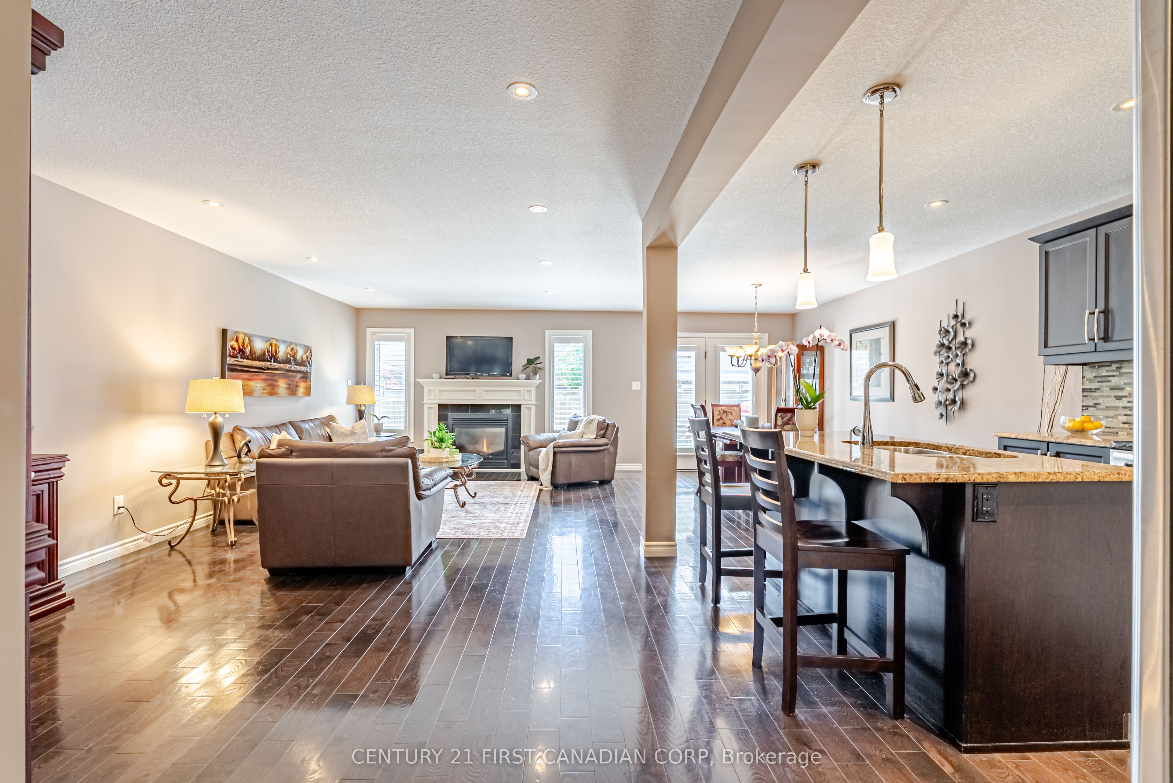3288 Casson Way Property Photo 4