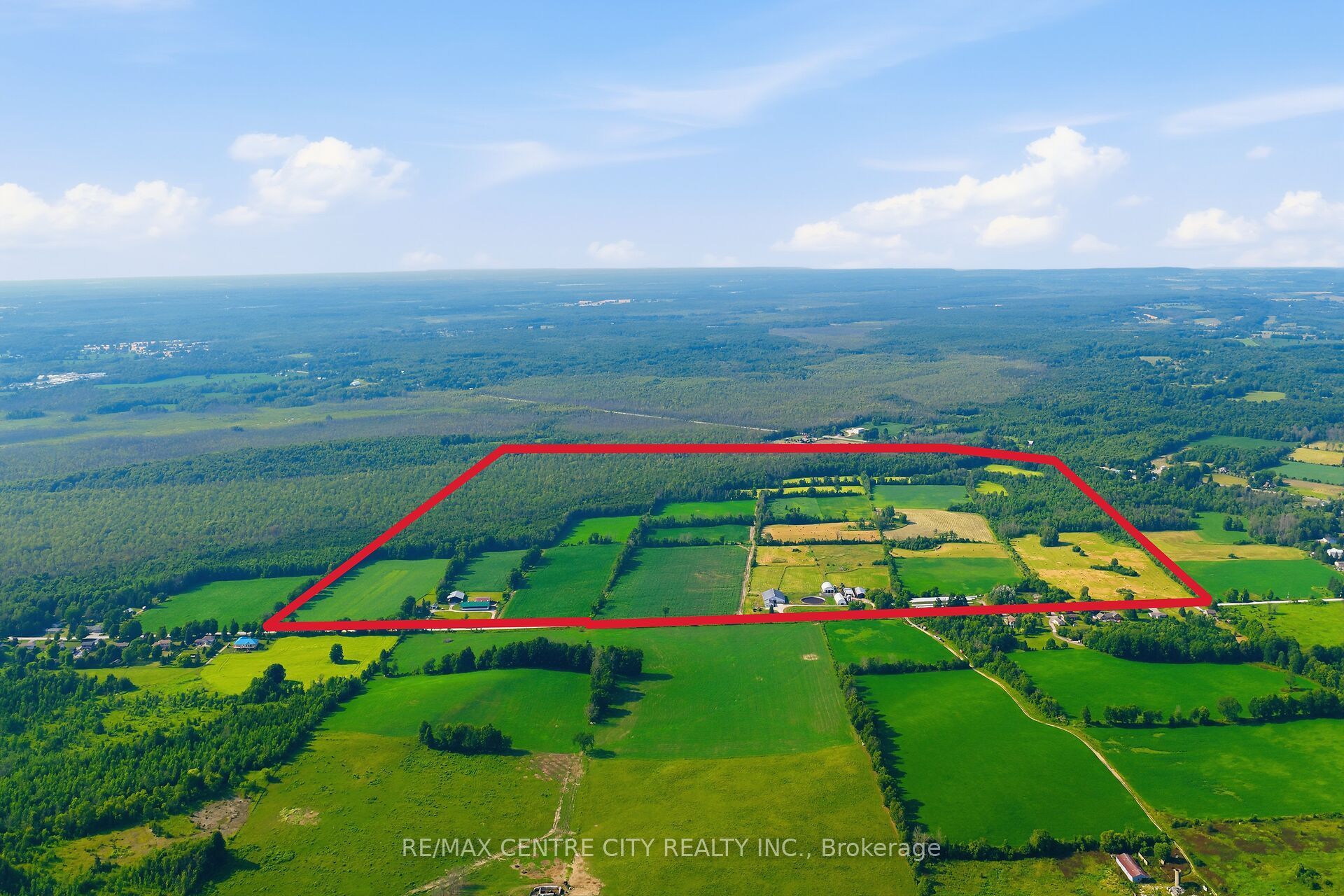 222563 & 222501 Derby Keppel Line Property Photo 1