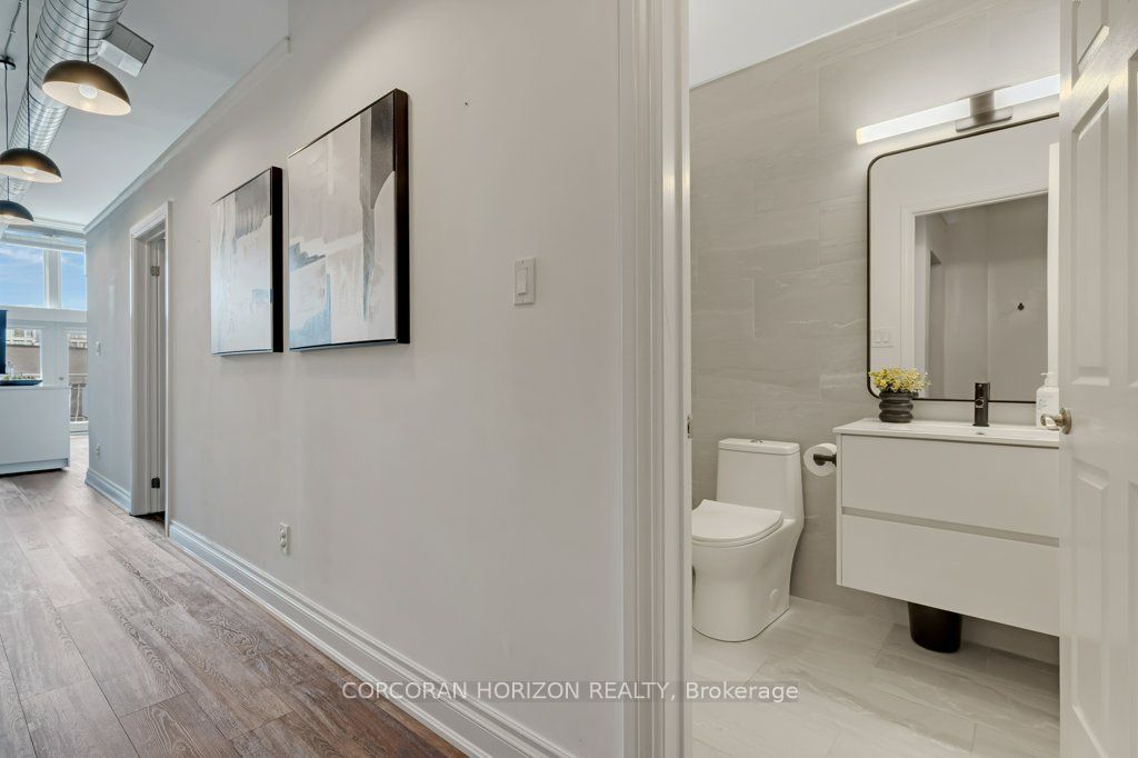 276 King Street W 209 Property Photo 9