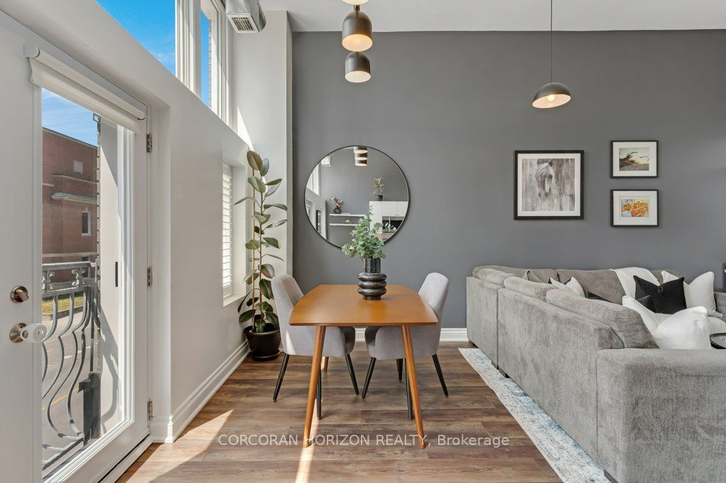 276 King Street W 209 Property Photo 18