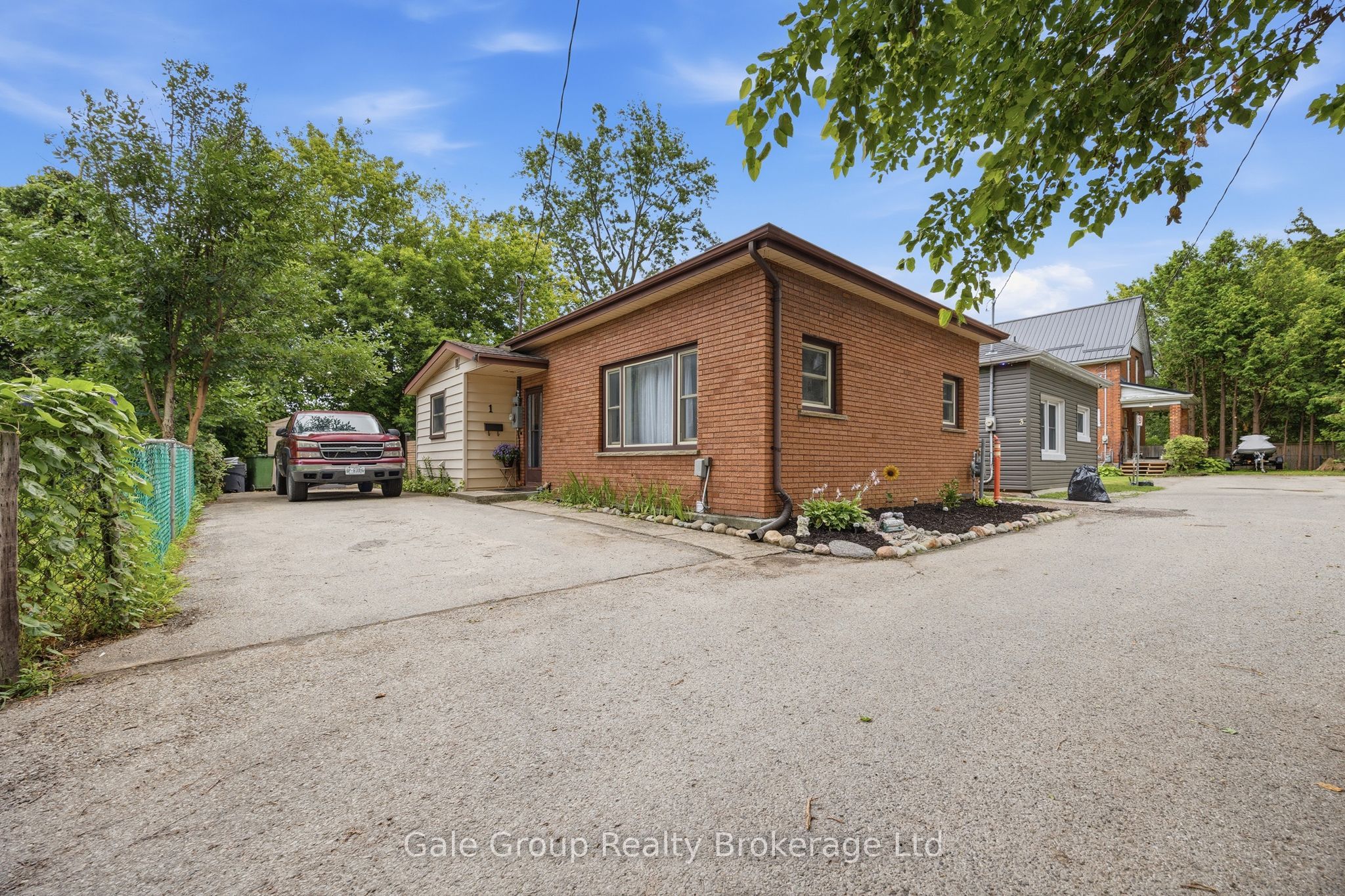 1 Britton Drive Property Photo 1