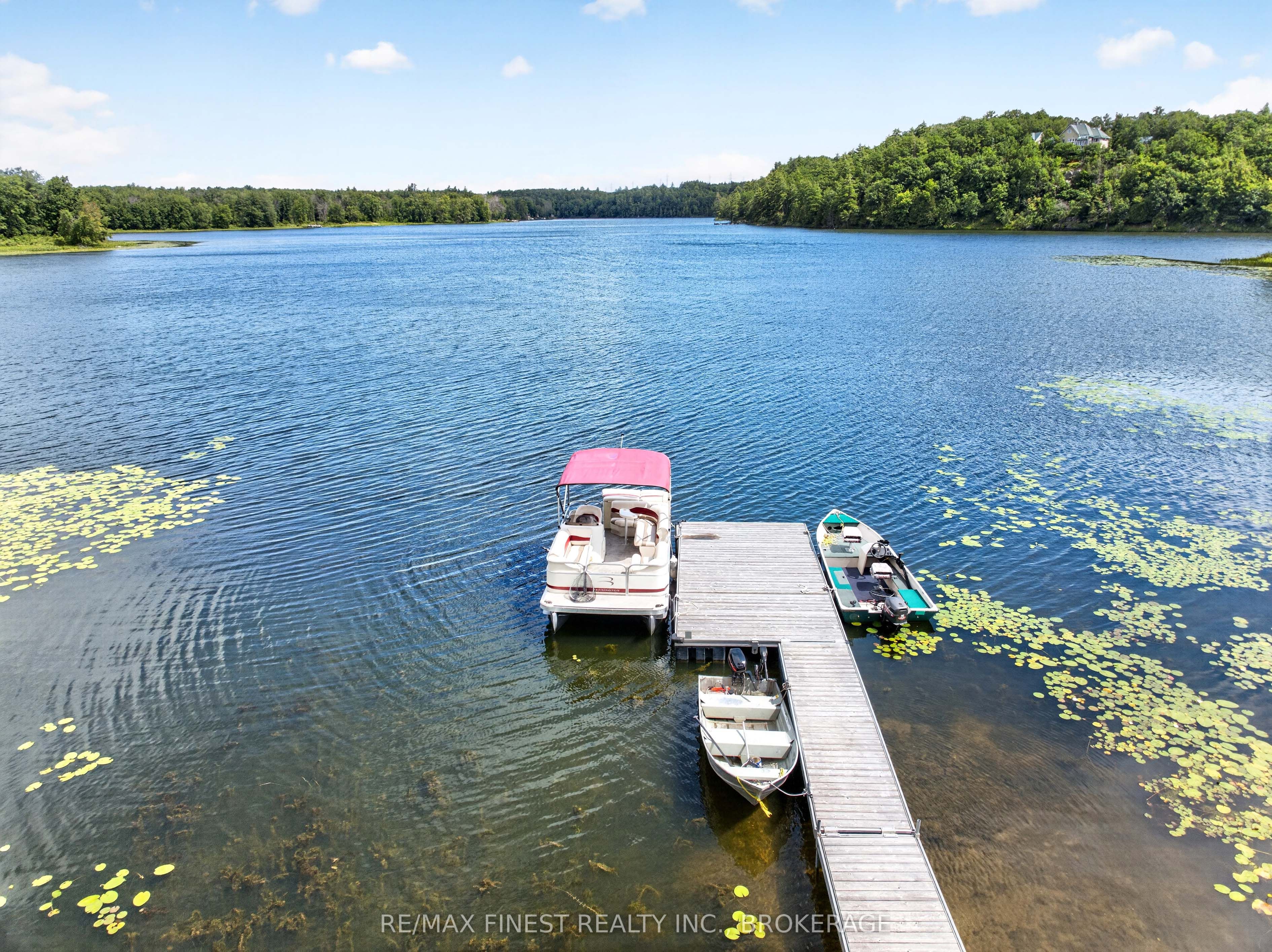 1025 Parsons Point Lane Property Photo 4