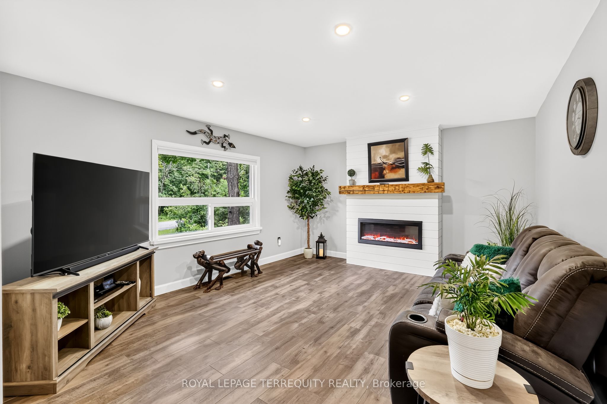 219 Station Road Property Photo 8