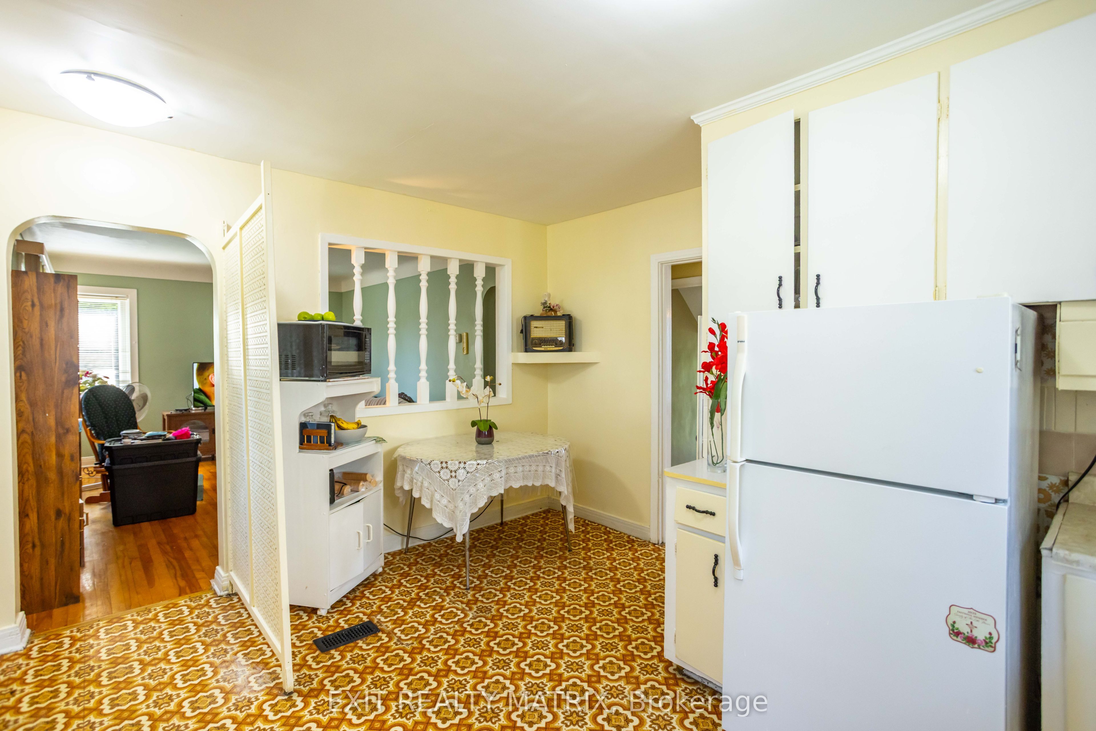 552 Dunbrack Street Property Photo 14