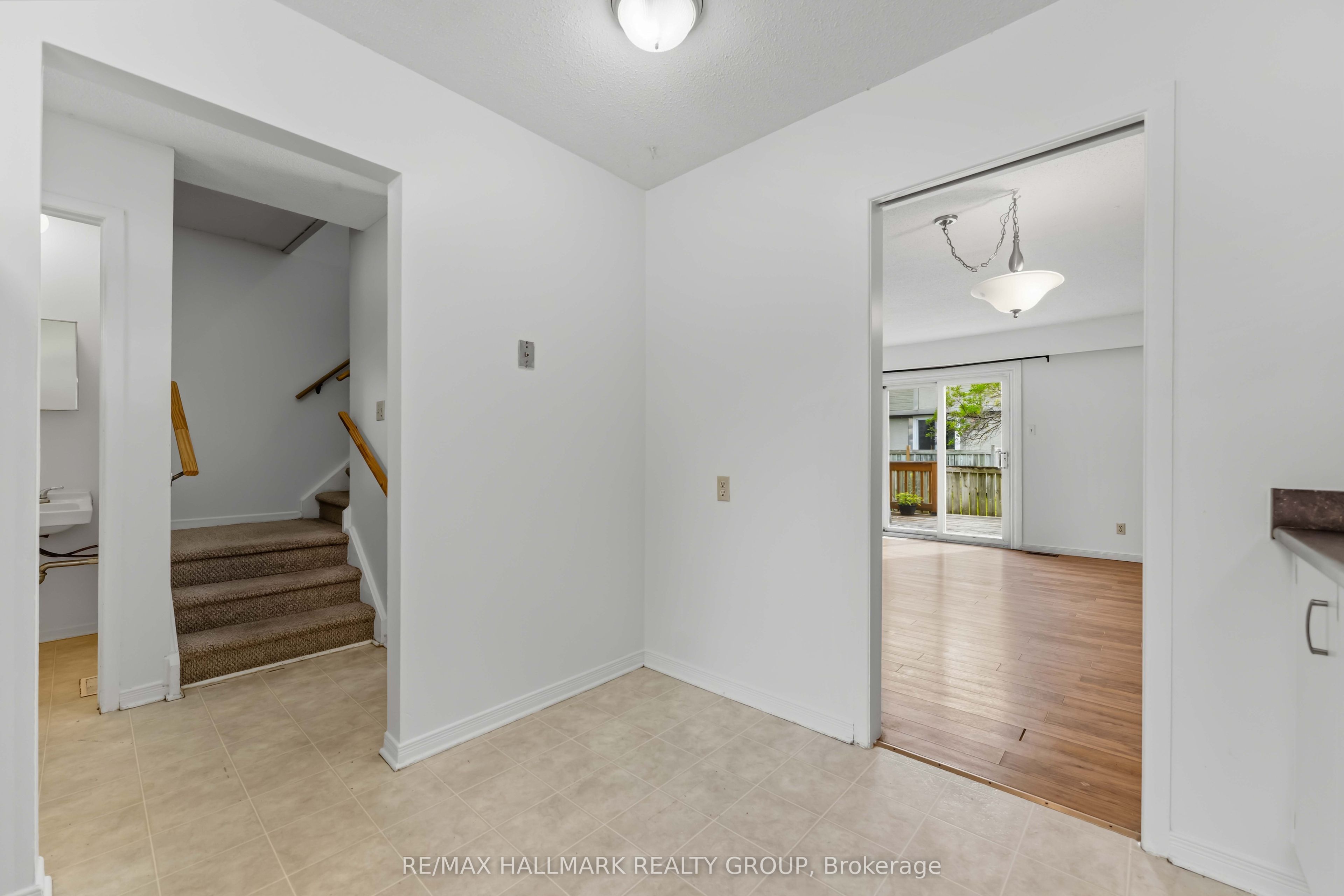 193 Pickford Drive Property Photo 4