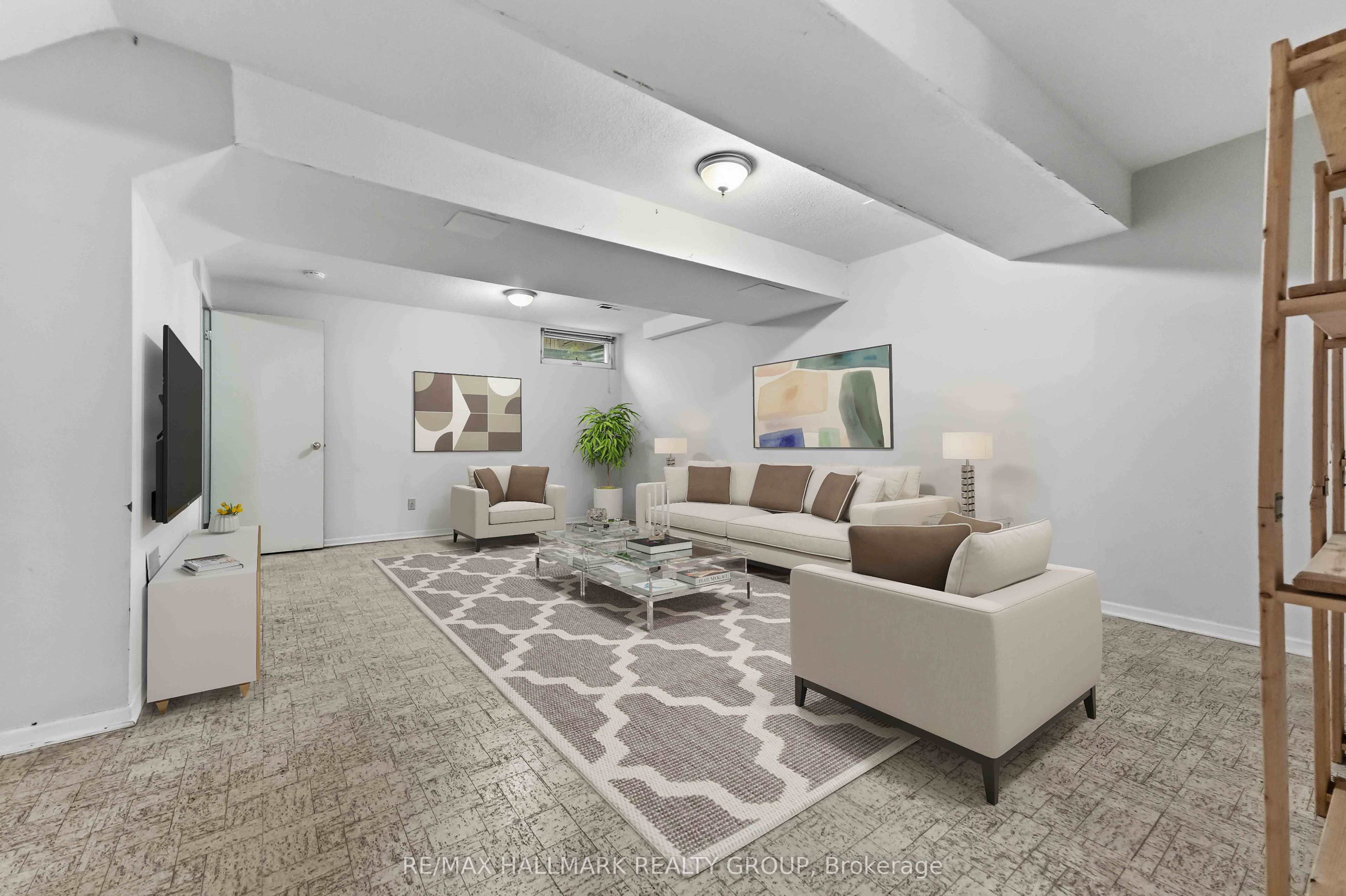 193 Pickford Drive Property Photo 17