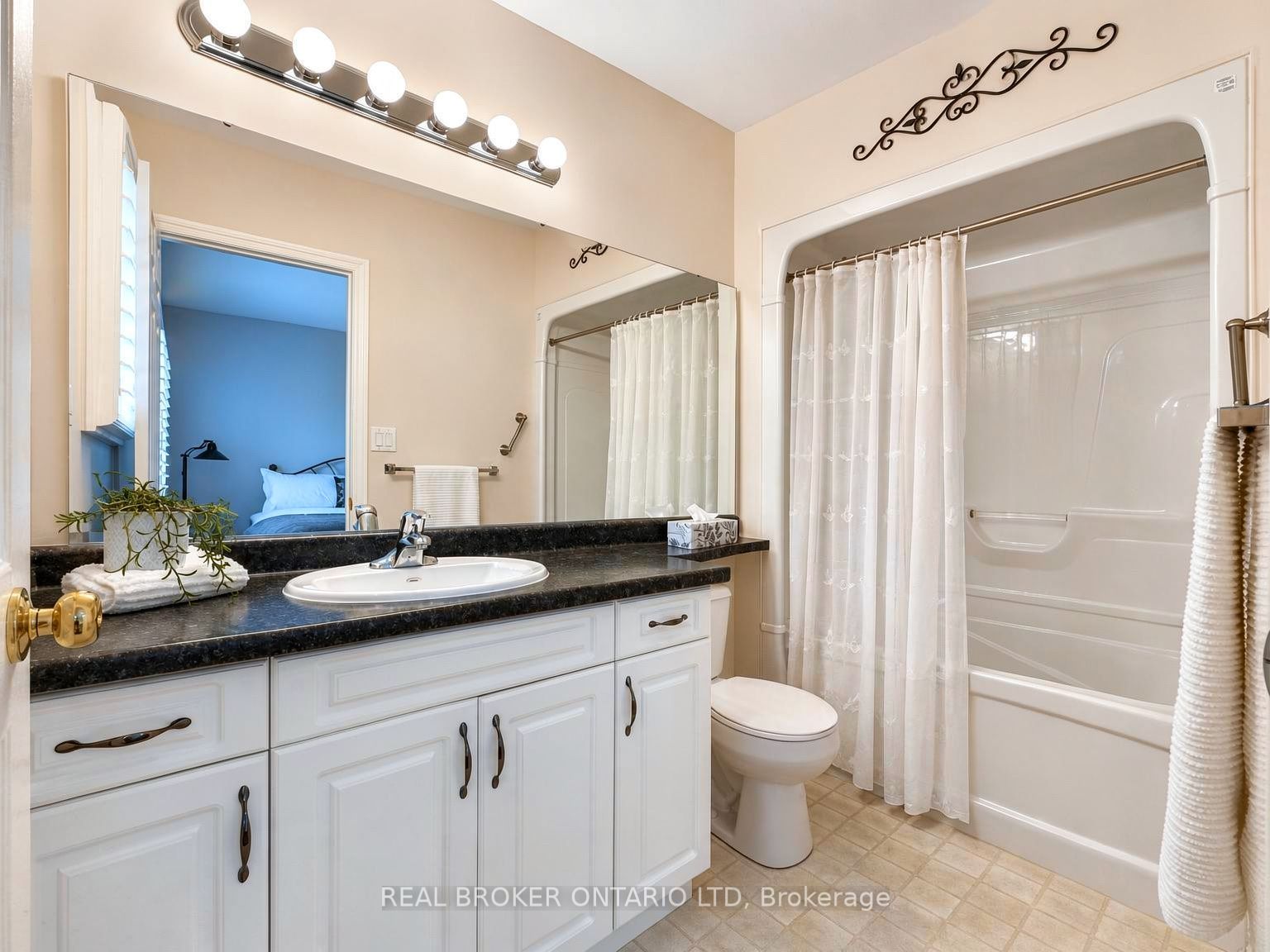 18 Cadeau Terrace 14 Property Photo 17