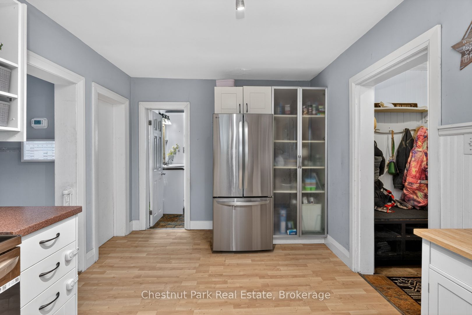 3 Cora Street E Property Photo 5