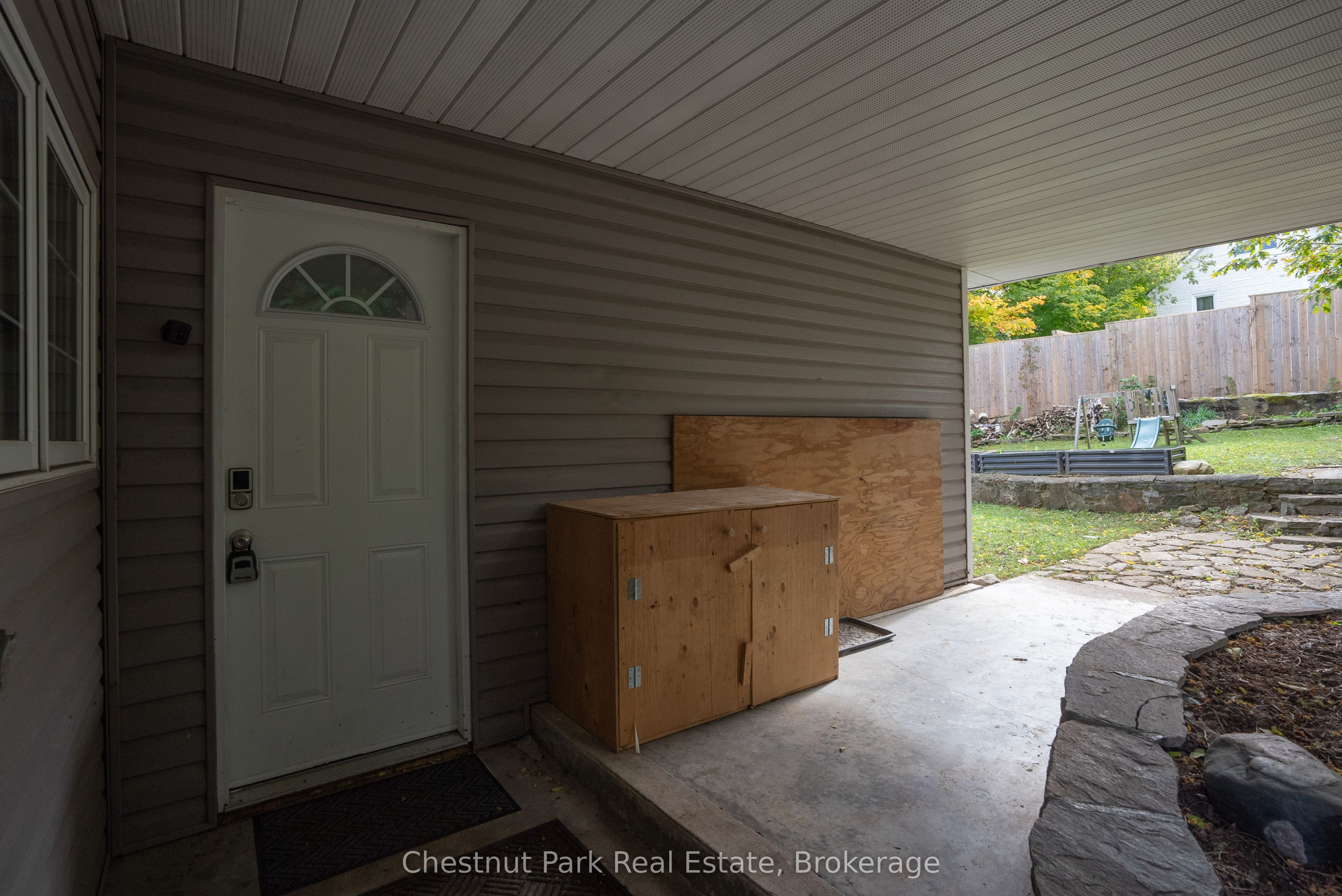 3 Cora Street E Property Photo 29