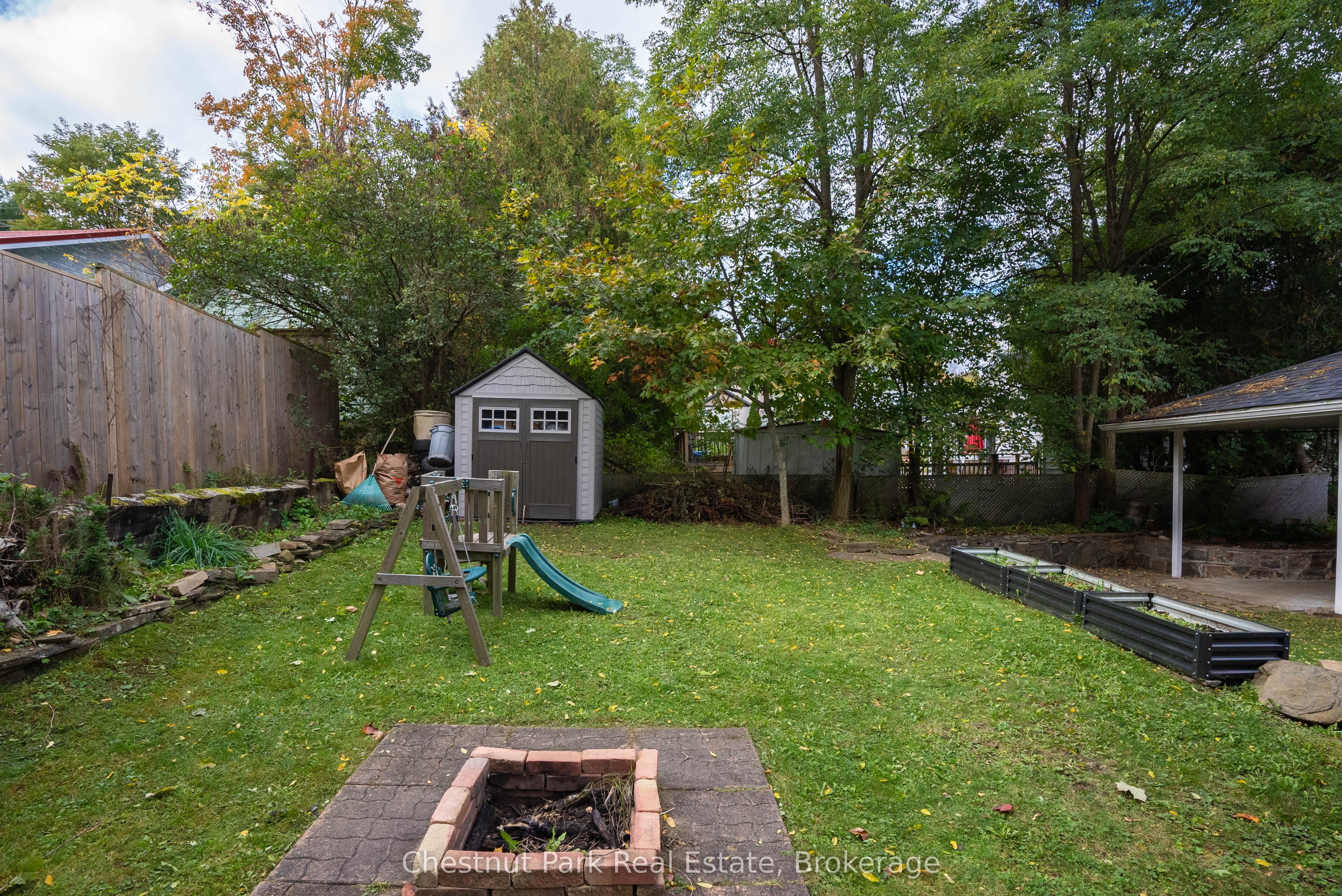 3 Cora Street E Property Photo 31