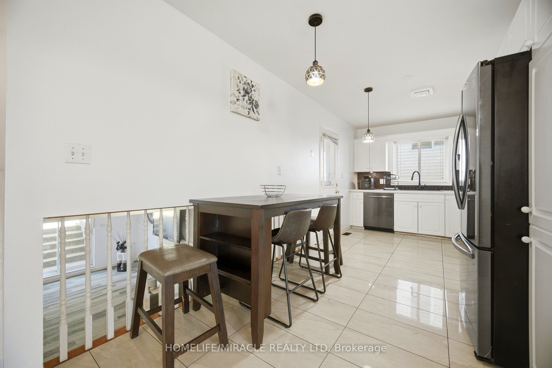196 First St Louth Property Photo 11