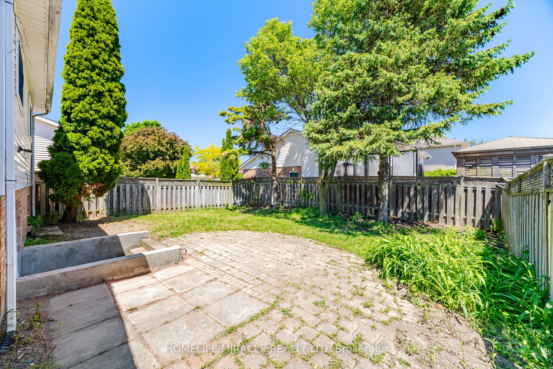196 First St Louth Property Photo 45