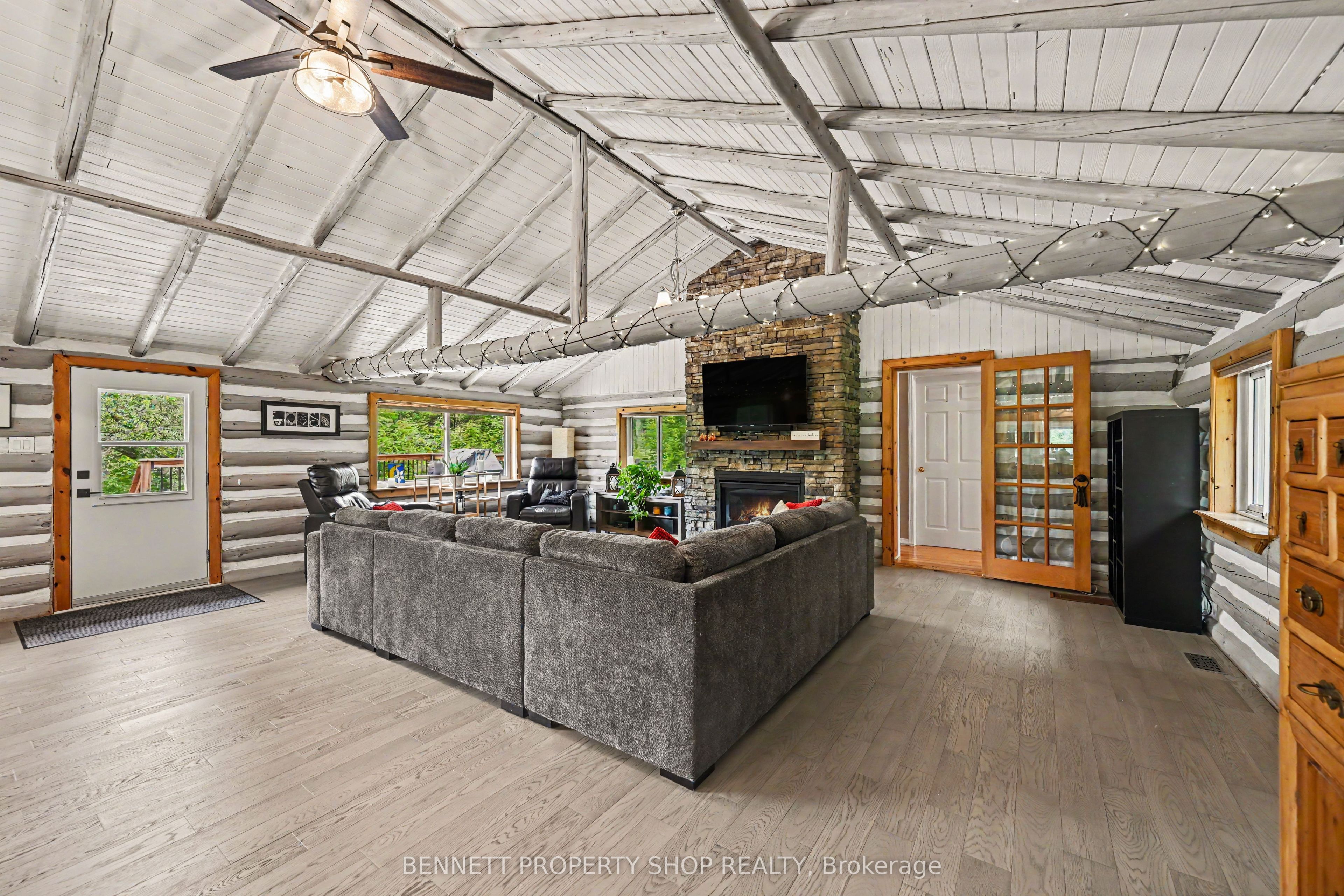 515 Graphite Bay Road Property Photo 16