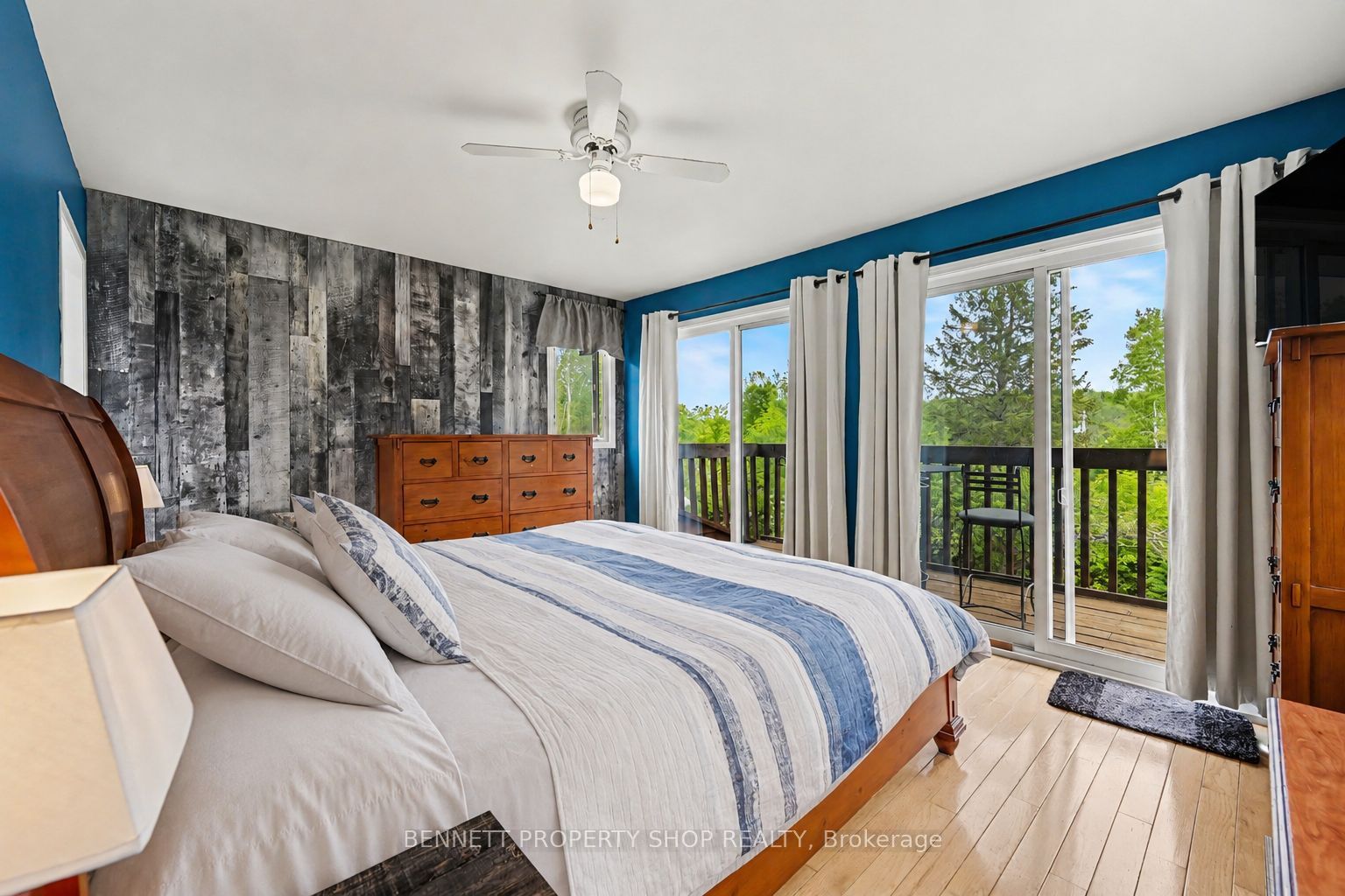 515 Graphite Bay Road Property Photo 17