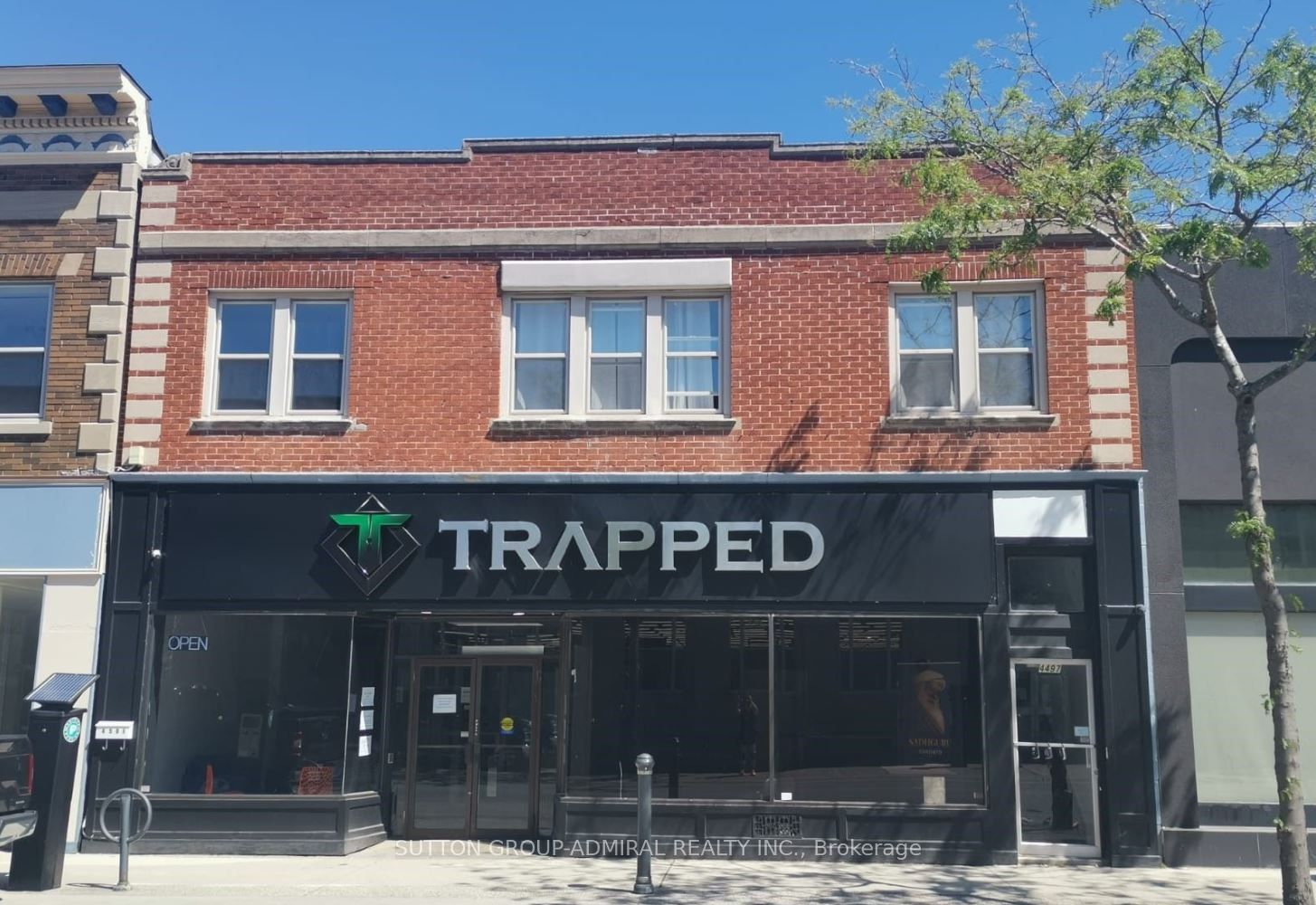 4497 Queen Street