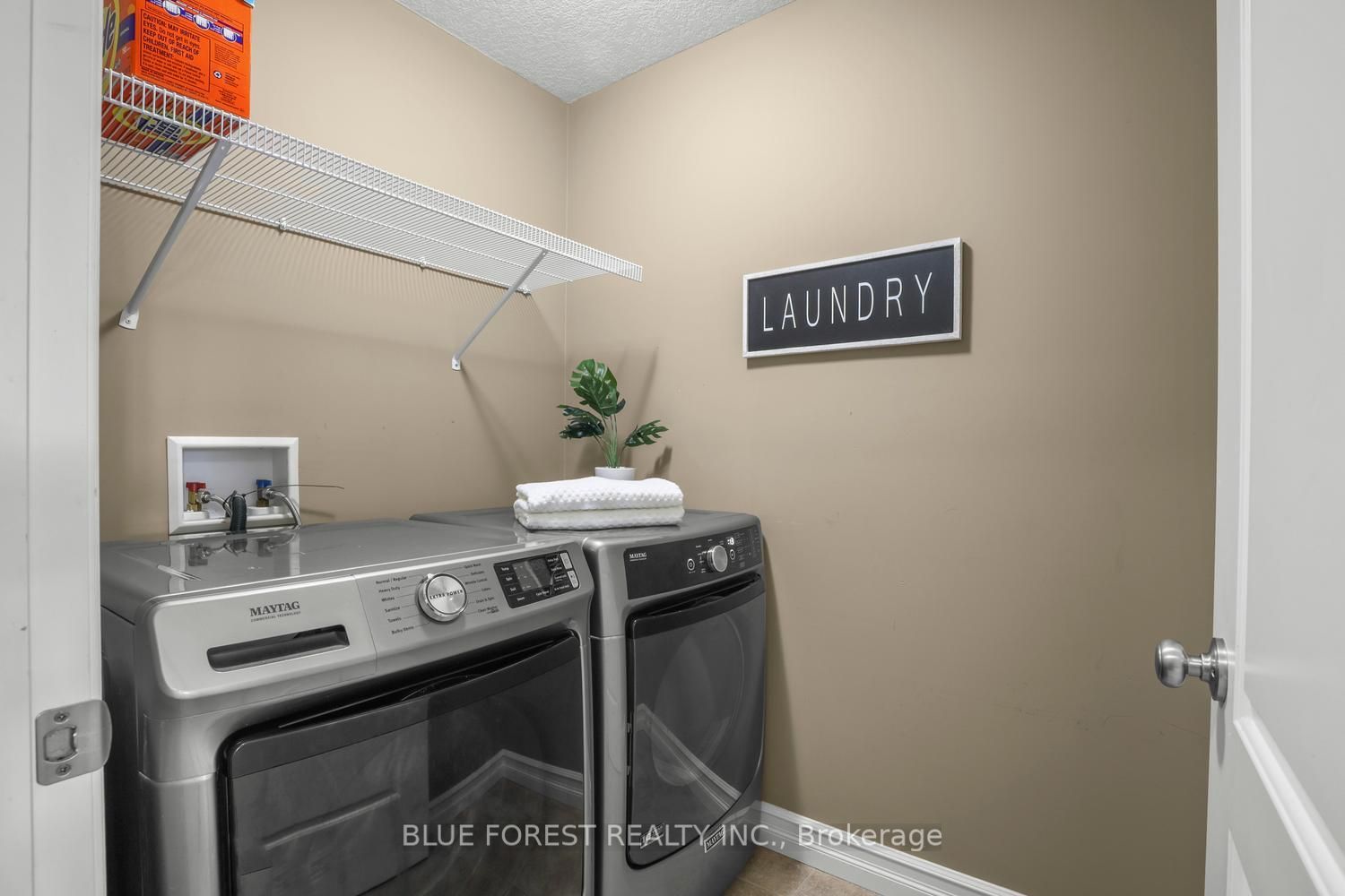 2687 Bateman Trail Property Photo 30