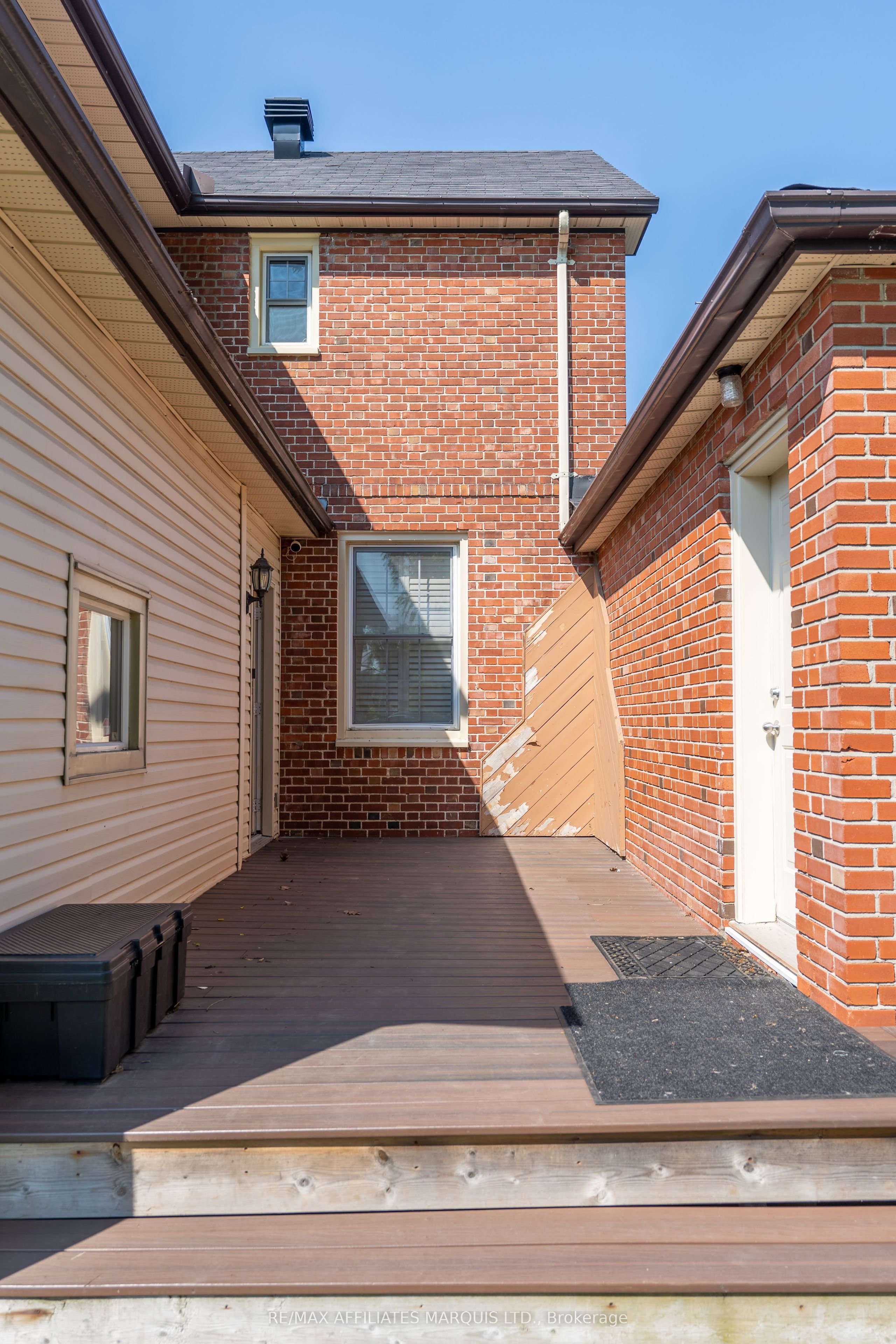 217 Adolphus Street Property Photo 48