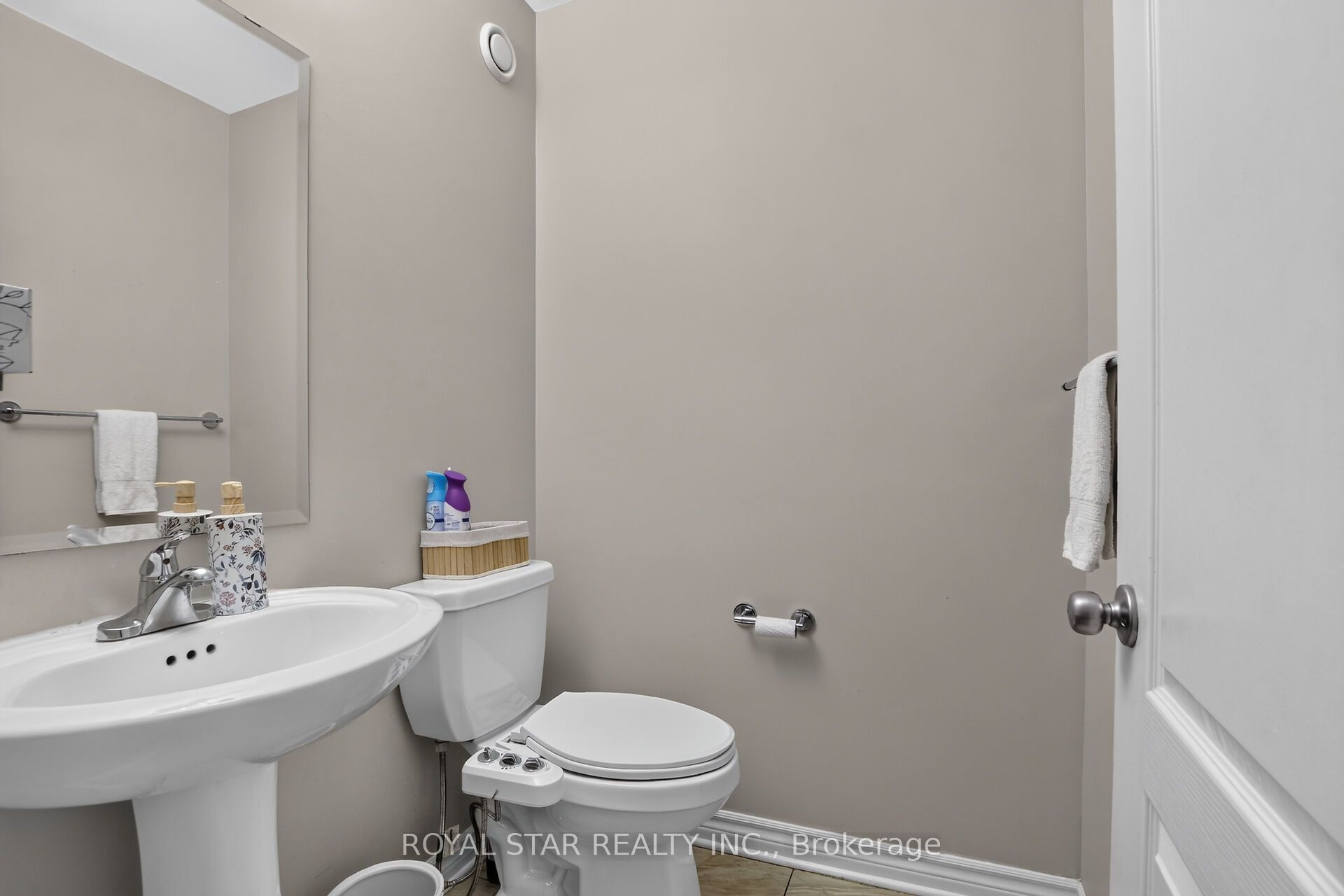 105 Eric Maloney Way Property Photo 37