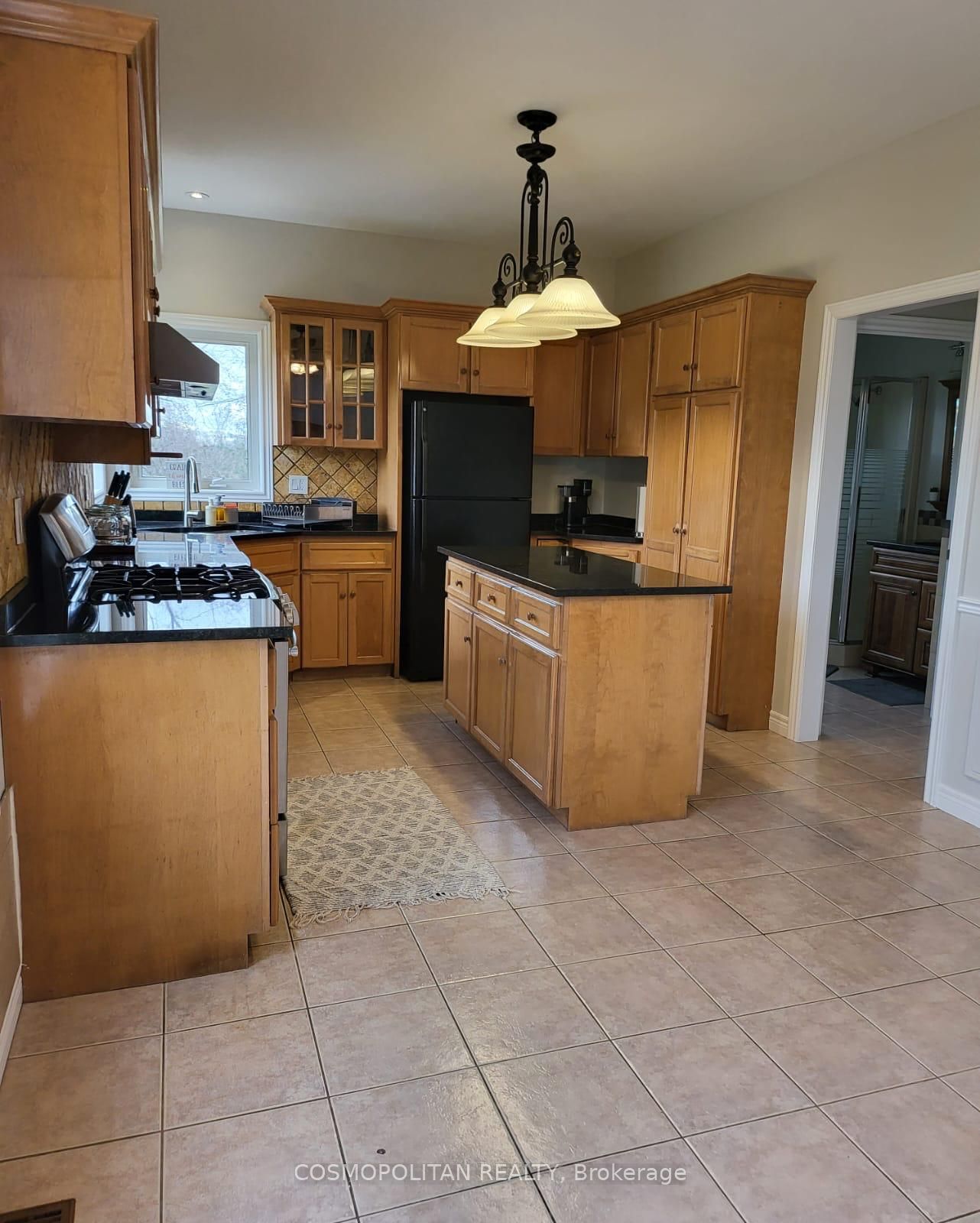 195 Woolverton Road Property Photo 13