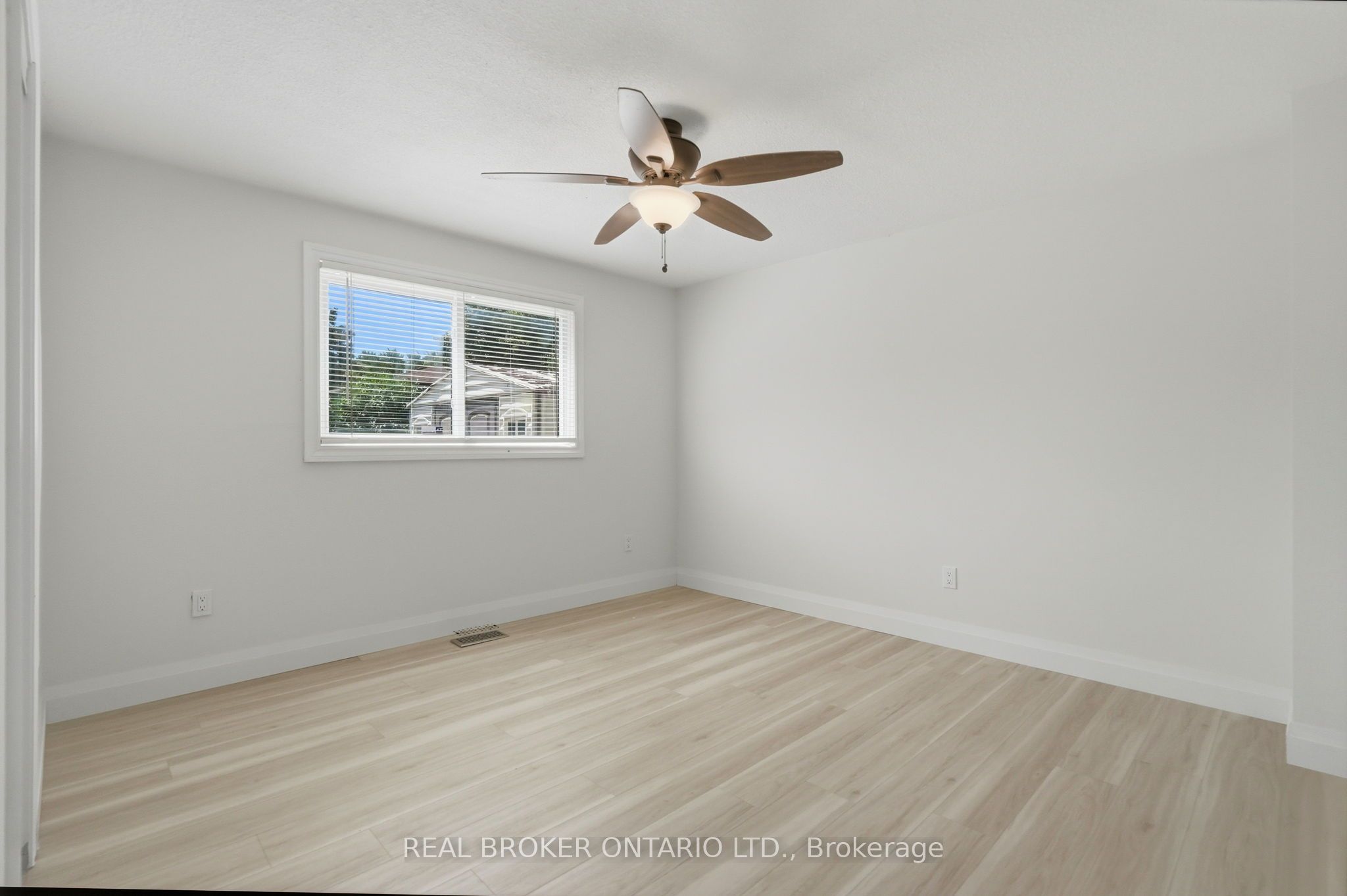 3 Prideaux Street Property Photo 31
