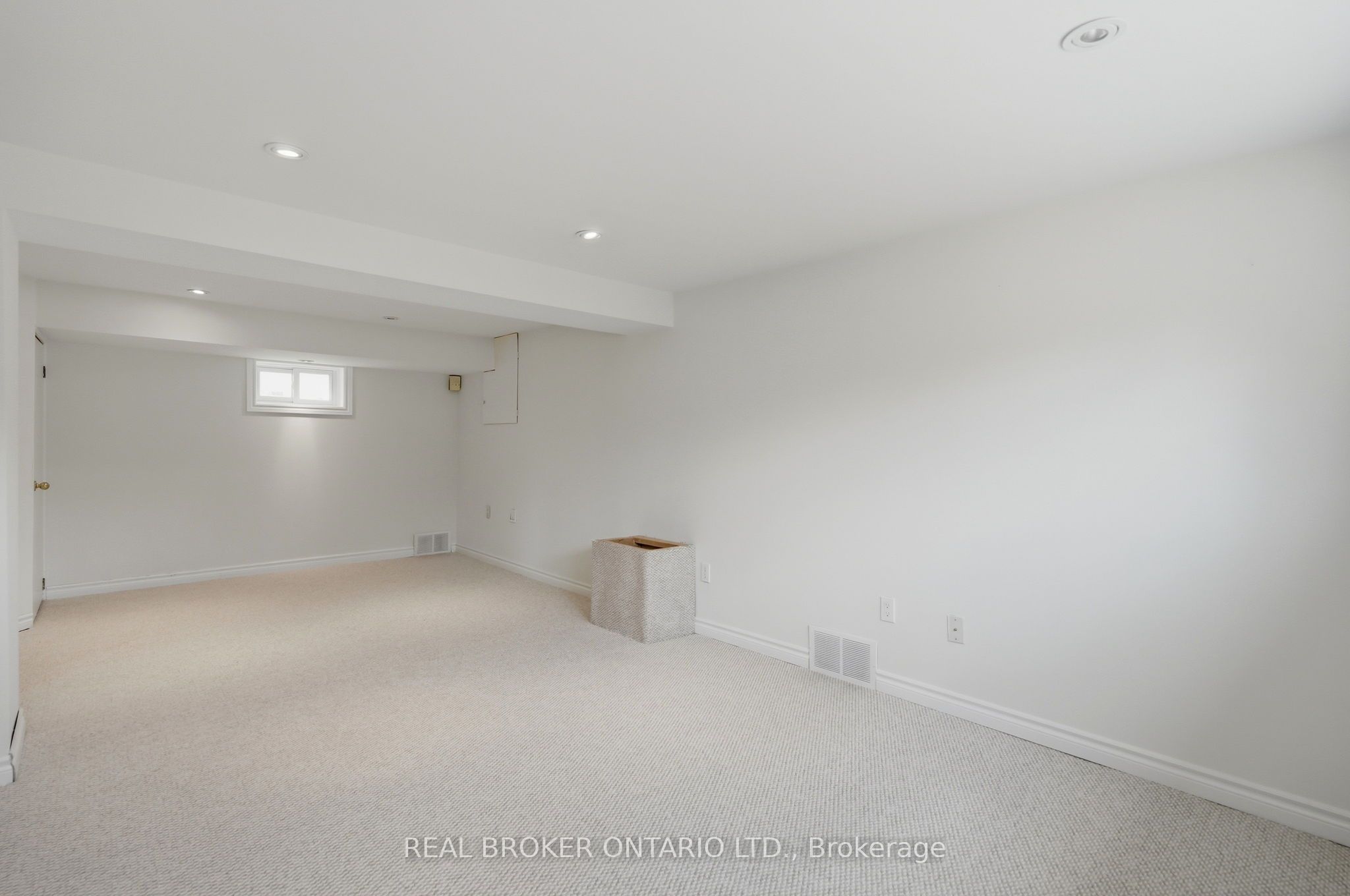 3 Prideaux Street Property Photo 37