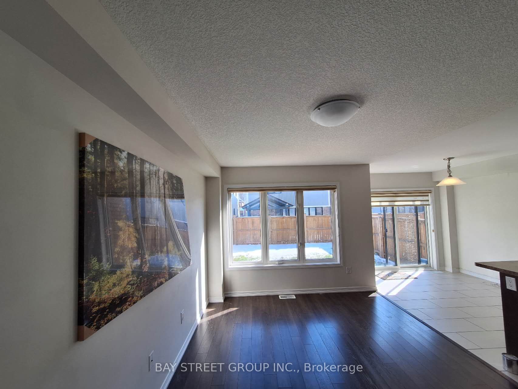 8088 Blue Ash Lane Property Photo 5