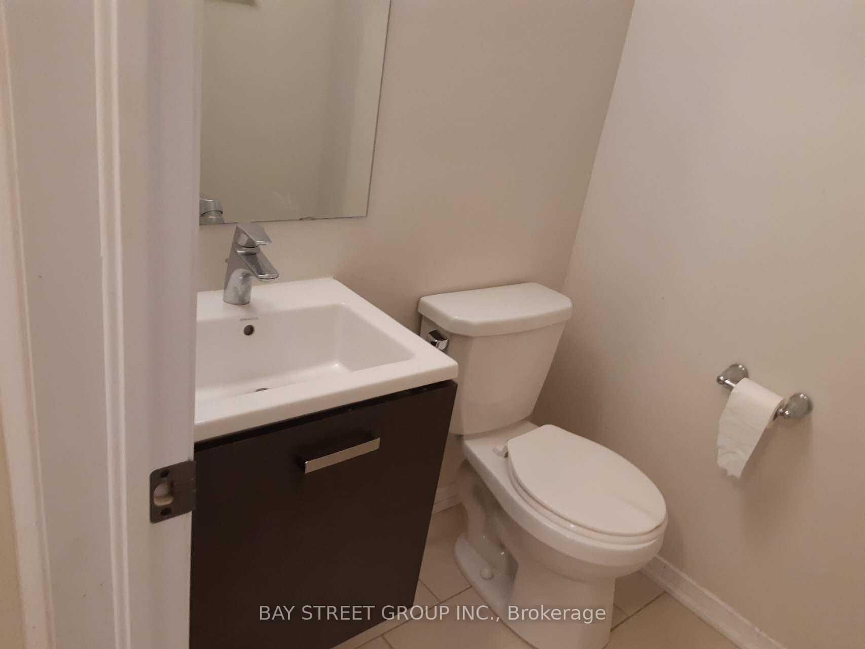 8088 Blue Ash Lane Property Photo 20