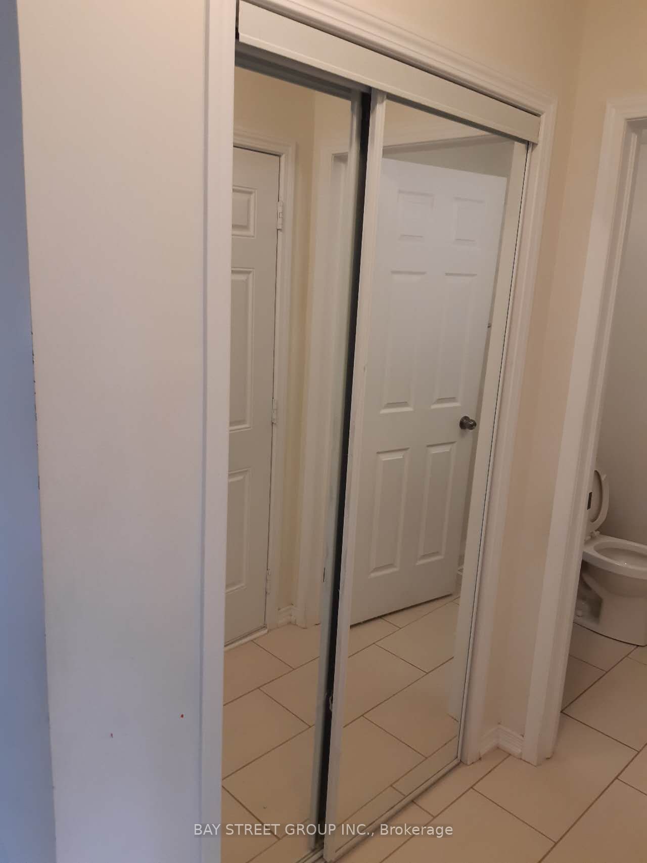 8088 Blue Ash Lane Property Photo 22