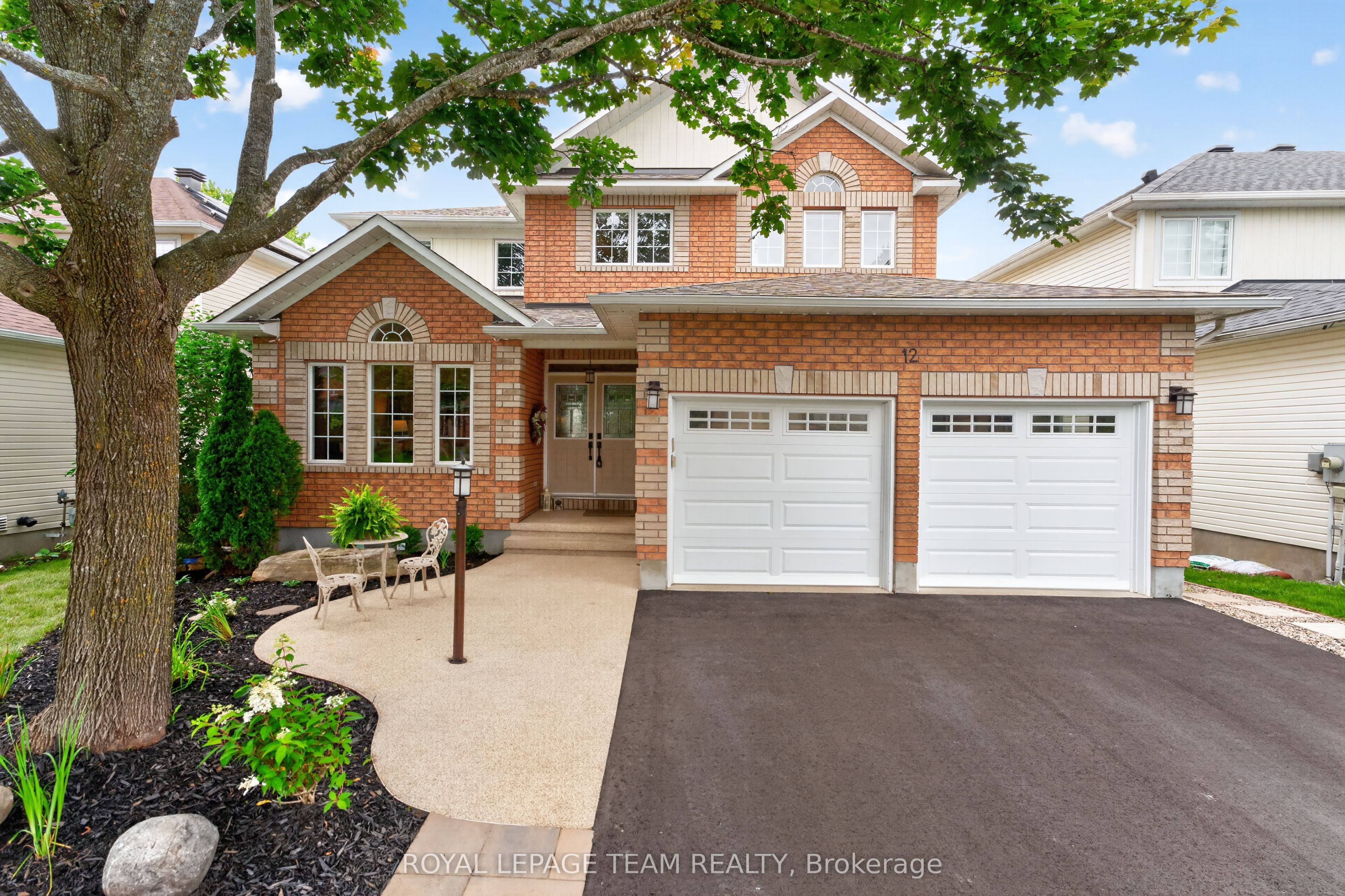 12 Forillon Crescent Property Photo 1