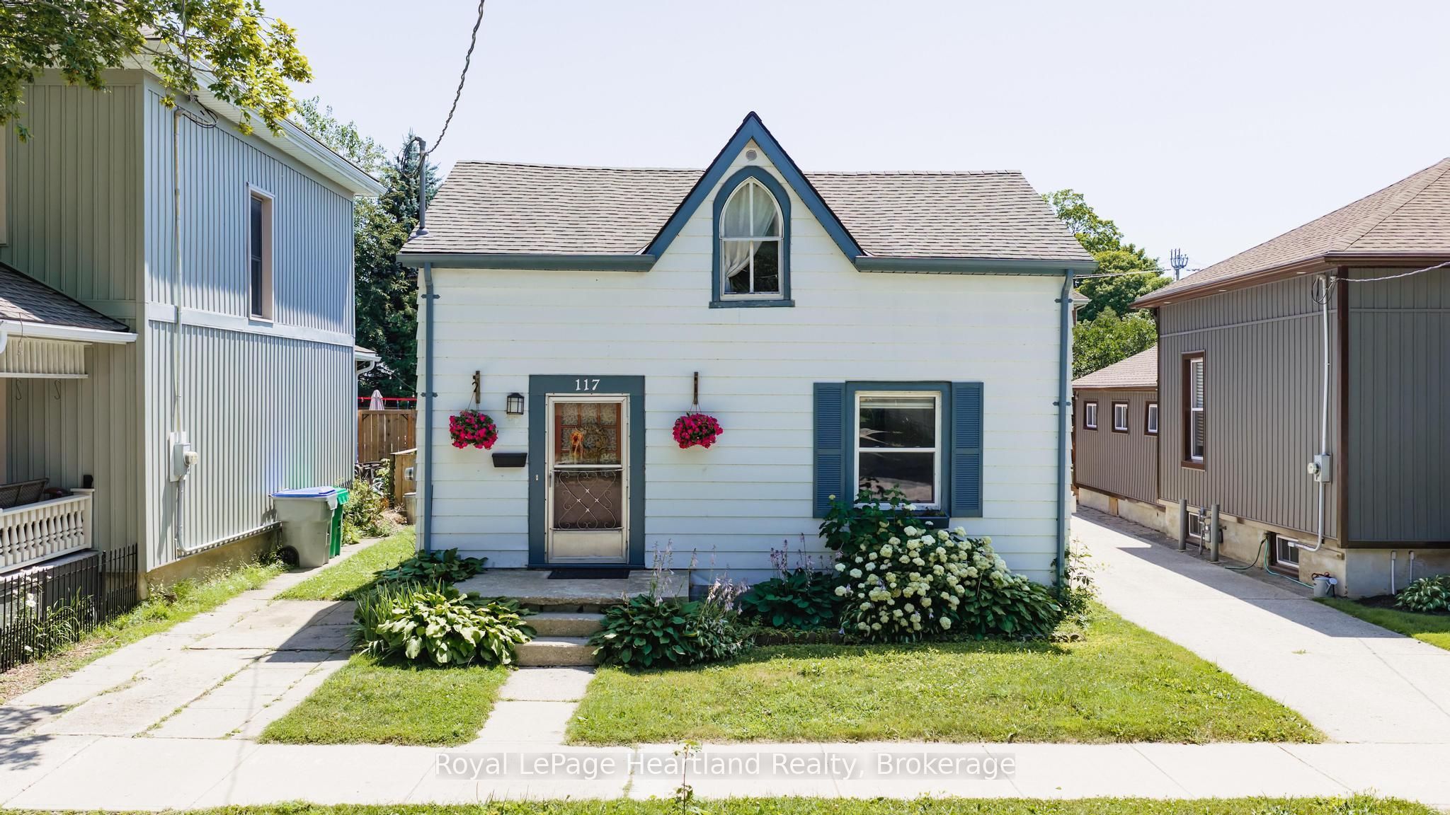 117 Quebec Street Property Photo 1