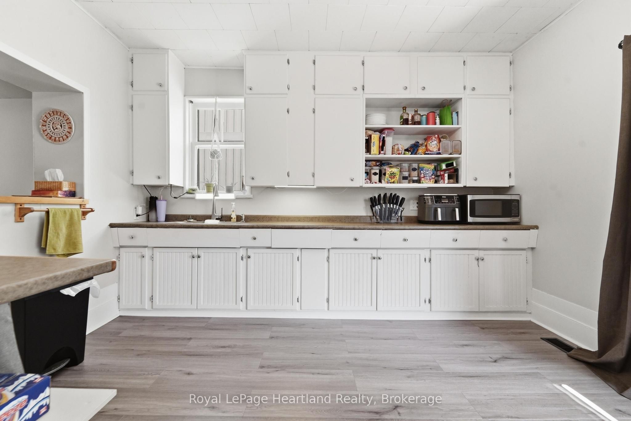 117 Quebec Street Property Photo 10