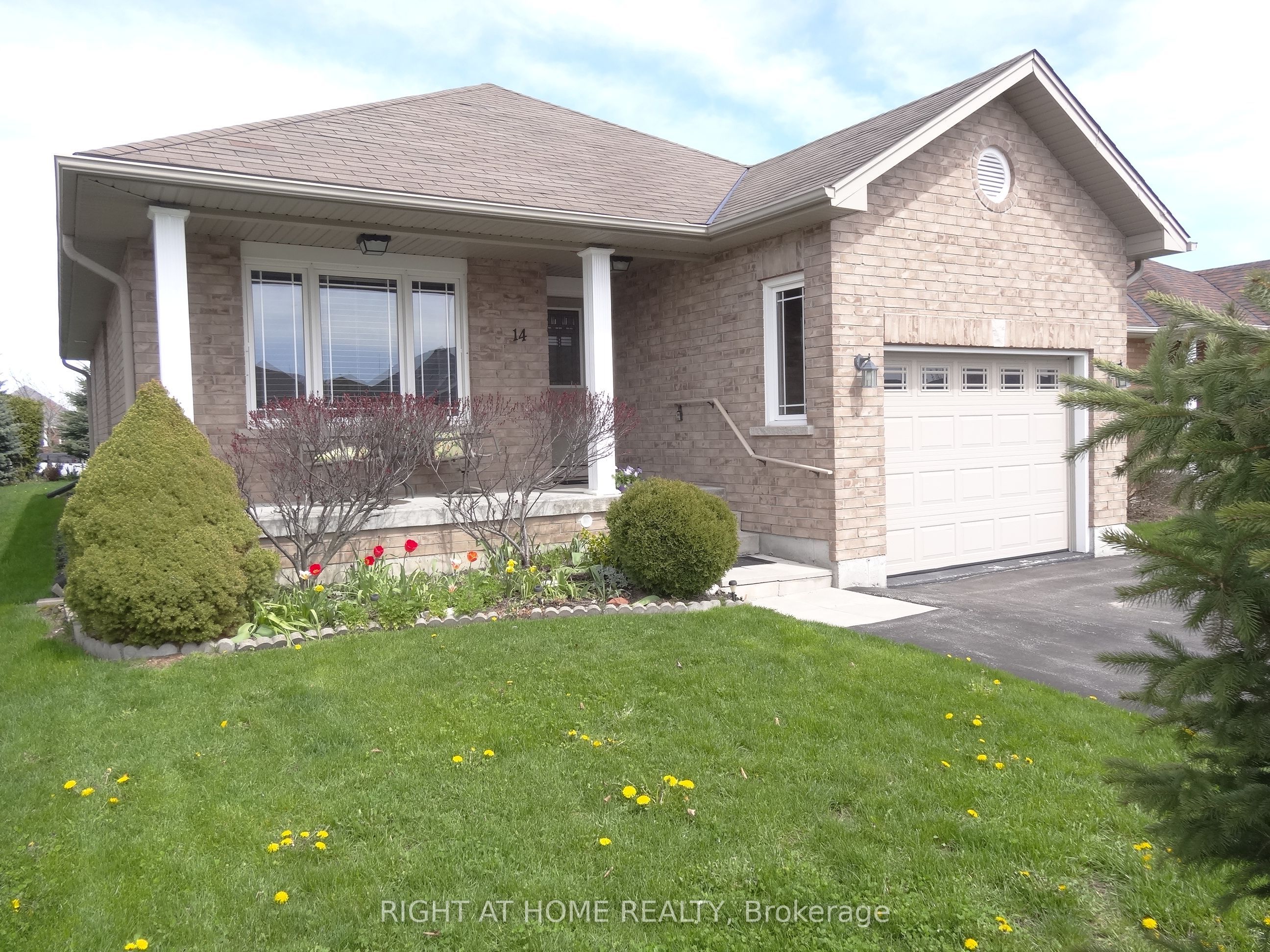 14 Matchett Crescent Property Photo 2