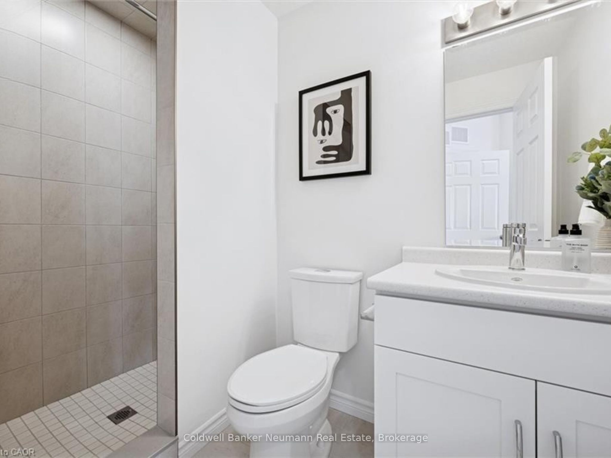 7-53 Allegro Common Property Photo 11