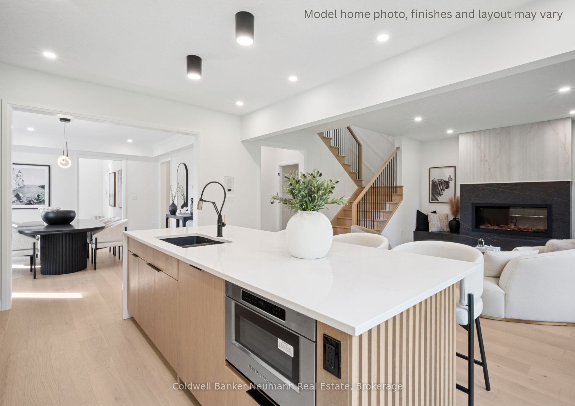 16 Cadence Common Property Photo 3