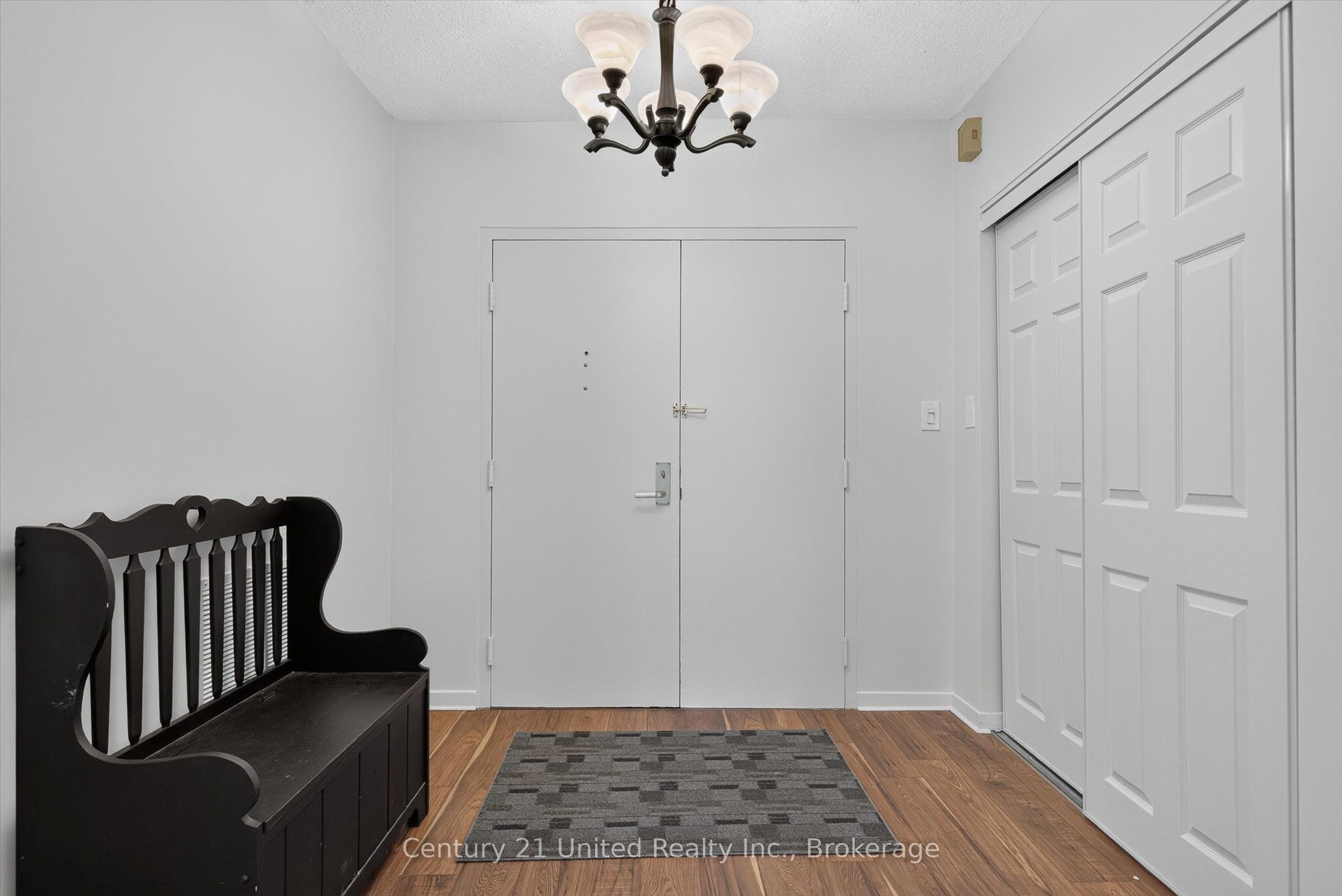 1818 Cherryhill Road 203 Property Photo 4