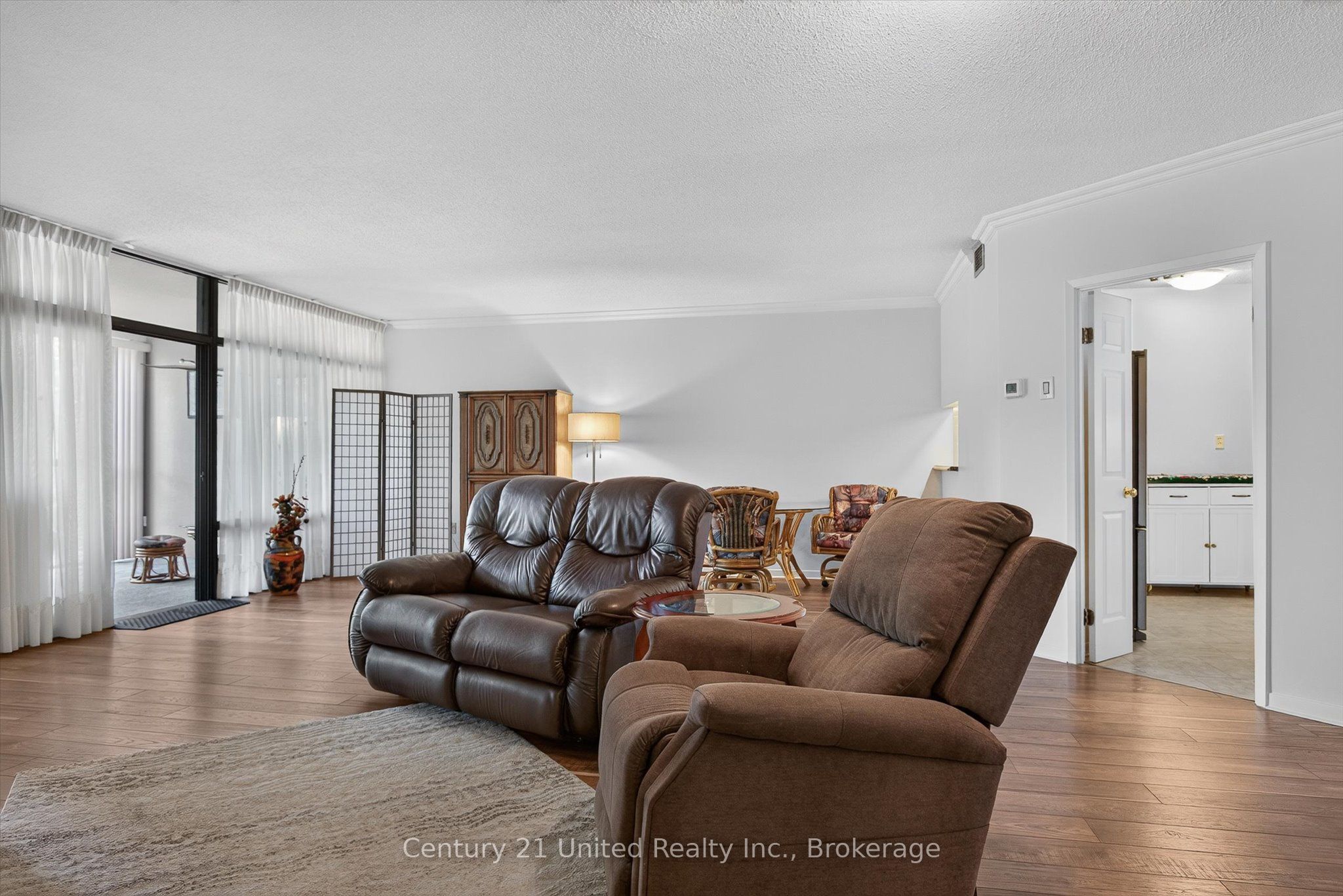 1818 Cherryhill Road 203 Property Photo 15