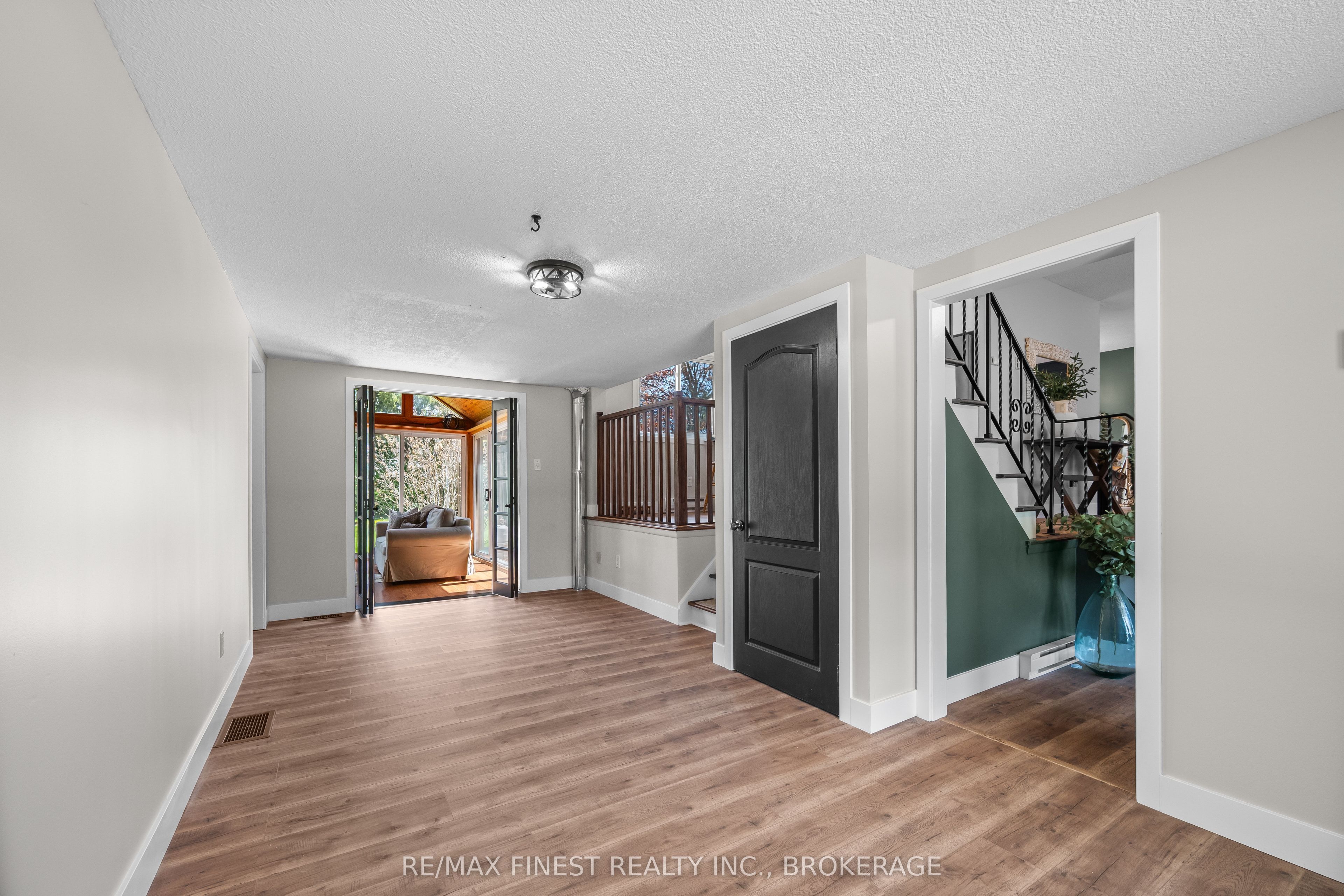 207 Meadow Crescent Property Photo 26