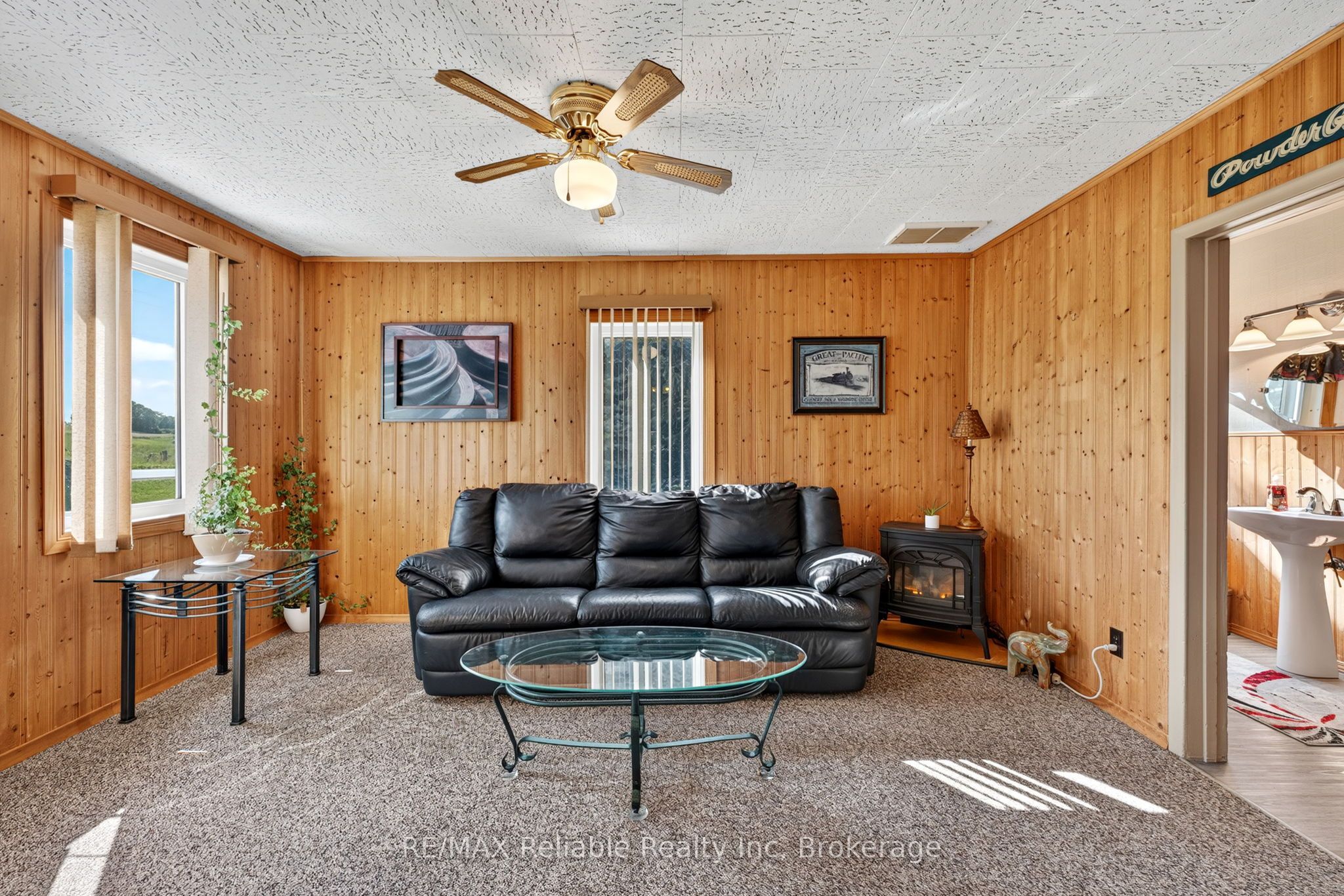 40356 Hydro Line Road Property Photo 4
